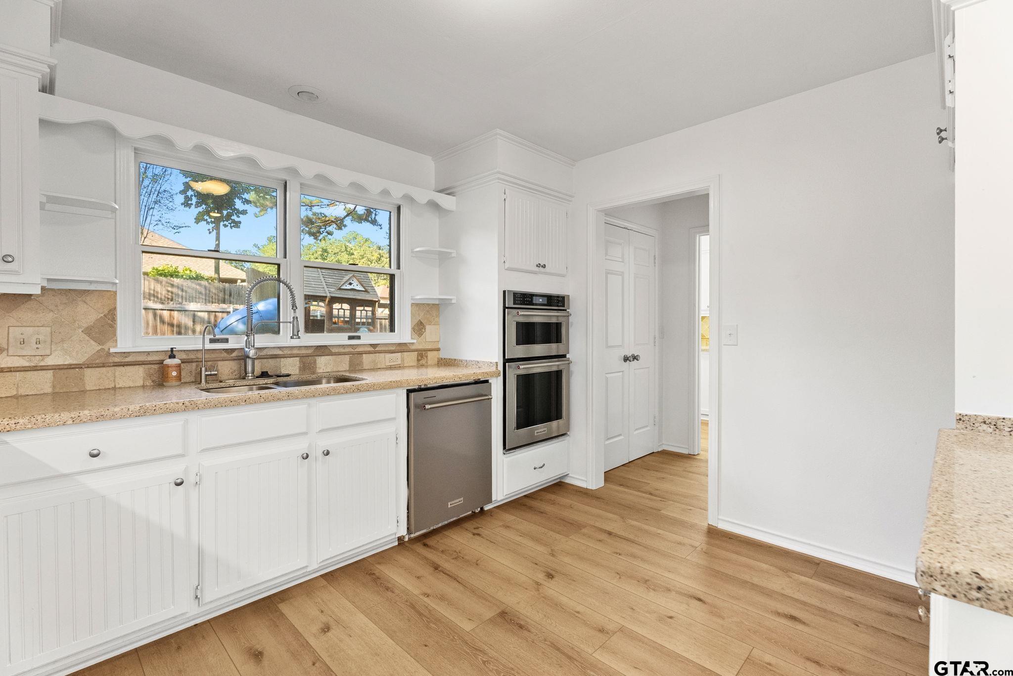 308 Canterbury Court