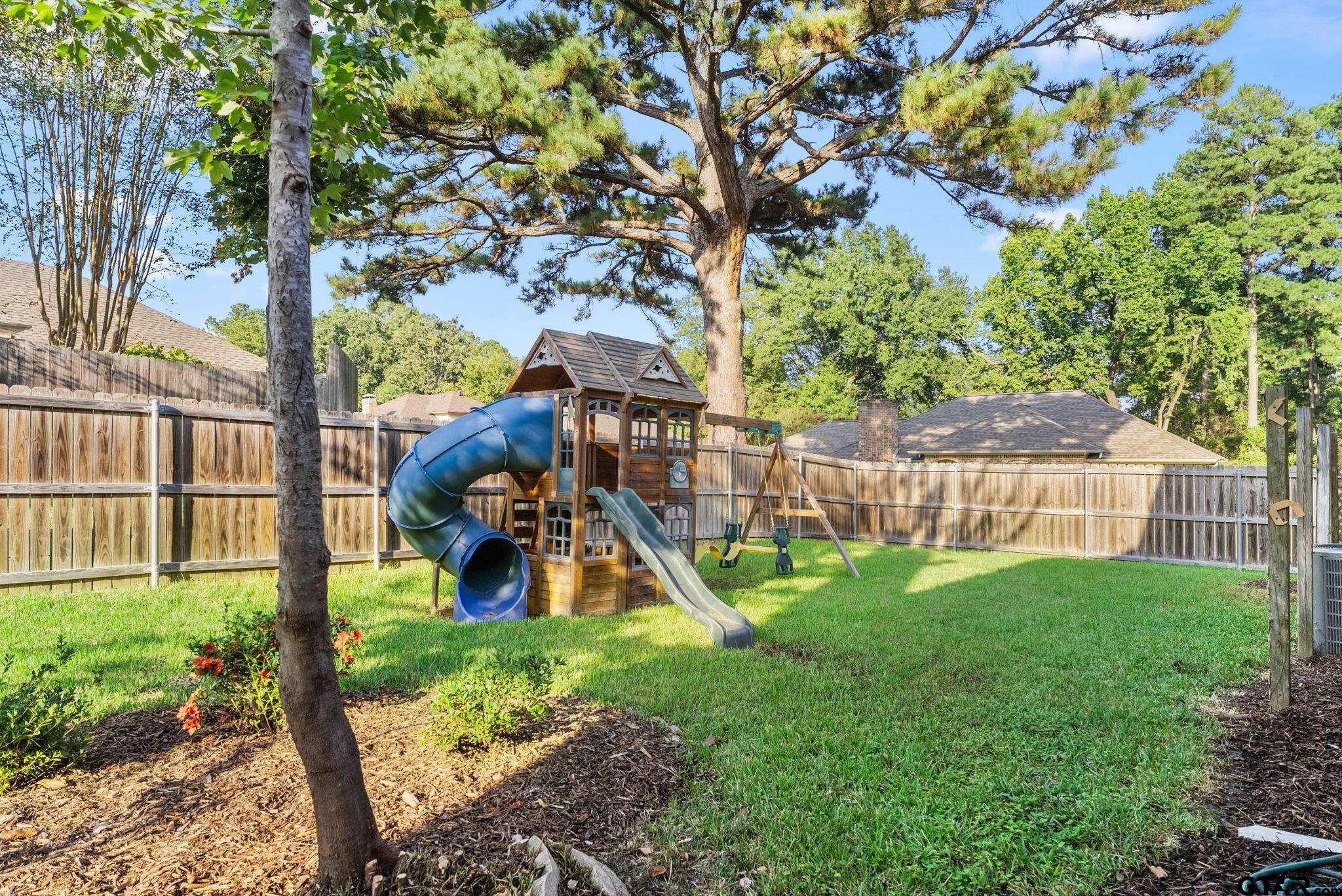 308 Canterbury Court