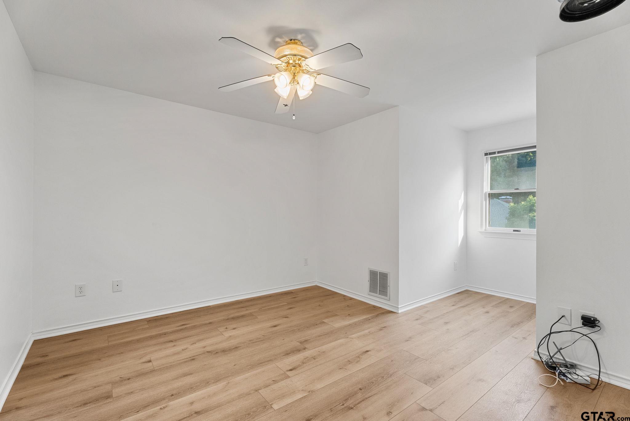 308 Canterbury Court