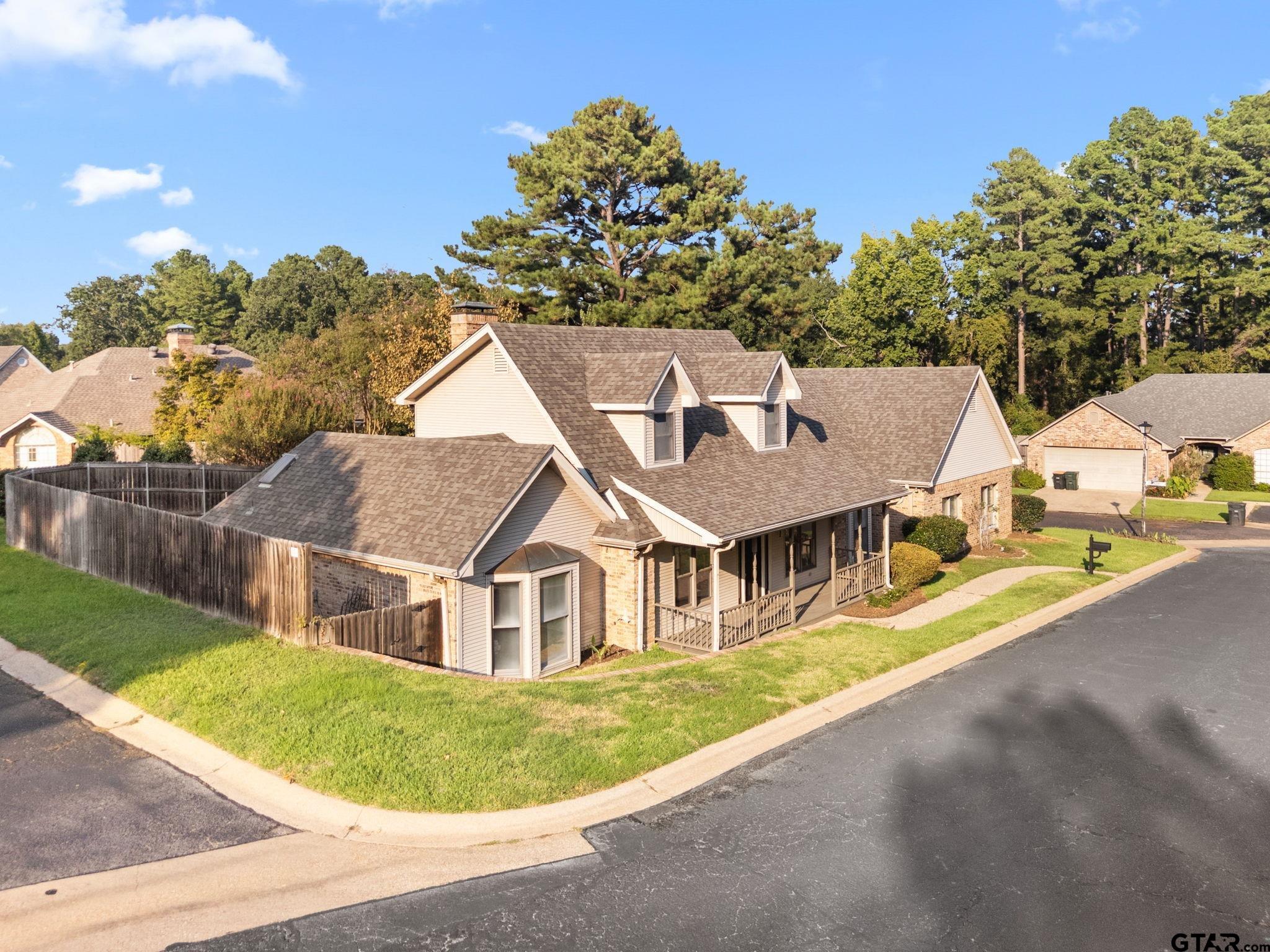 308 Canterbury Court