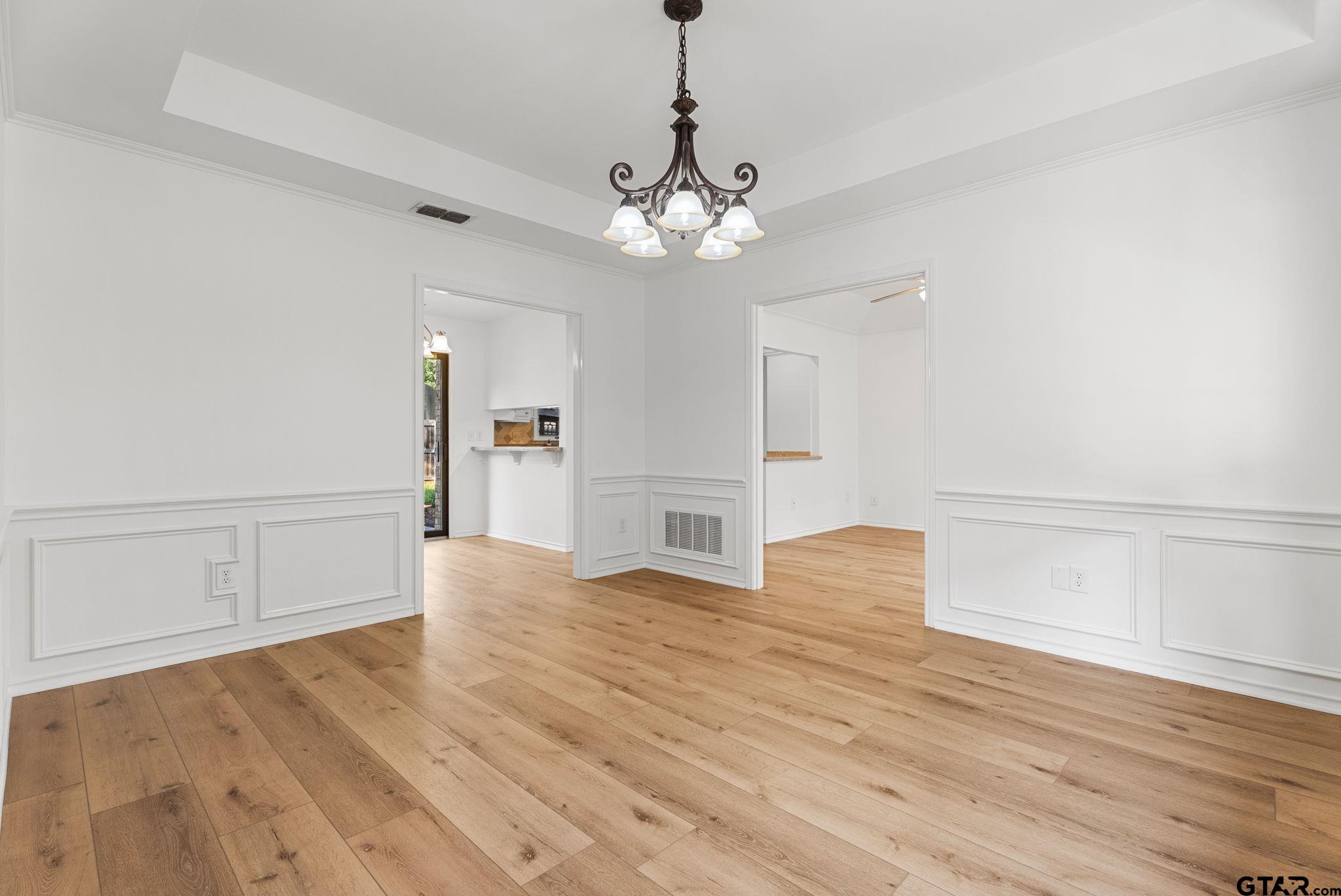 308 Canterbury Court