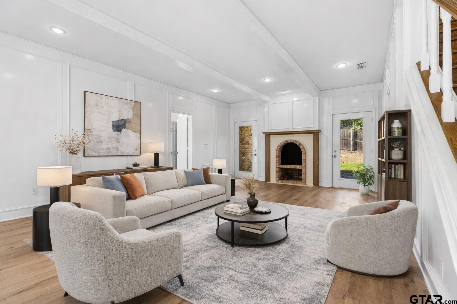 308 Canterbury Court