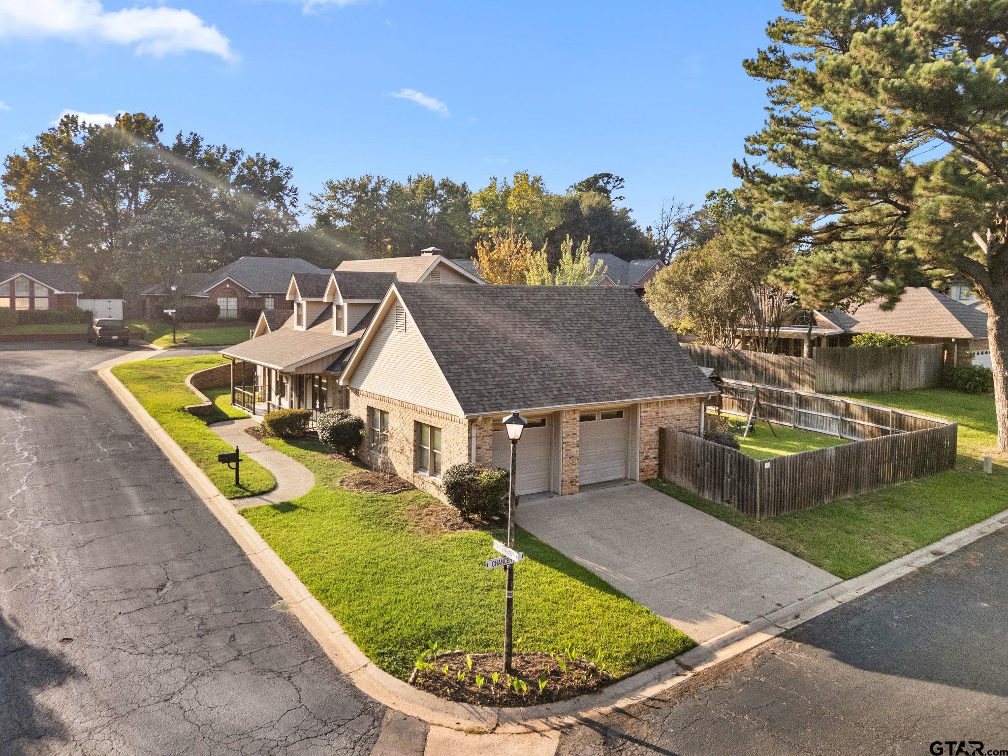 308 Canterbury Court