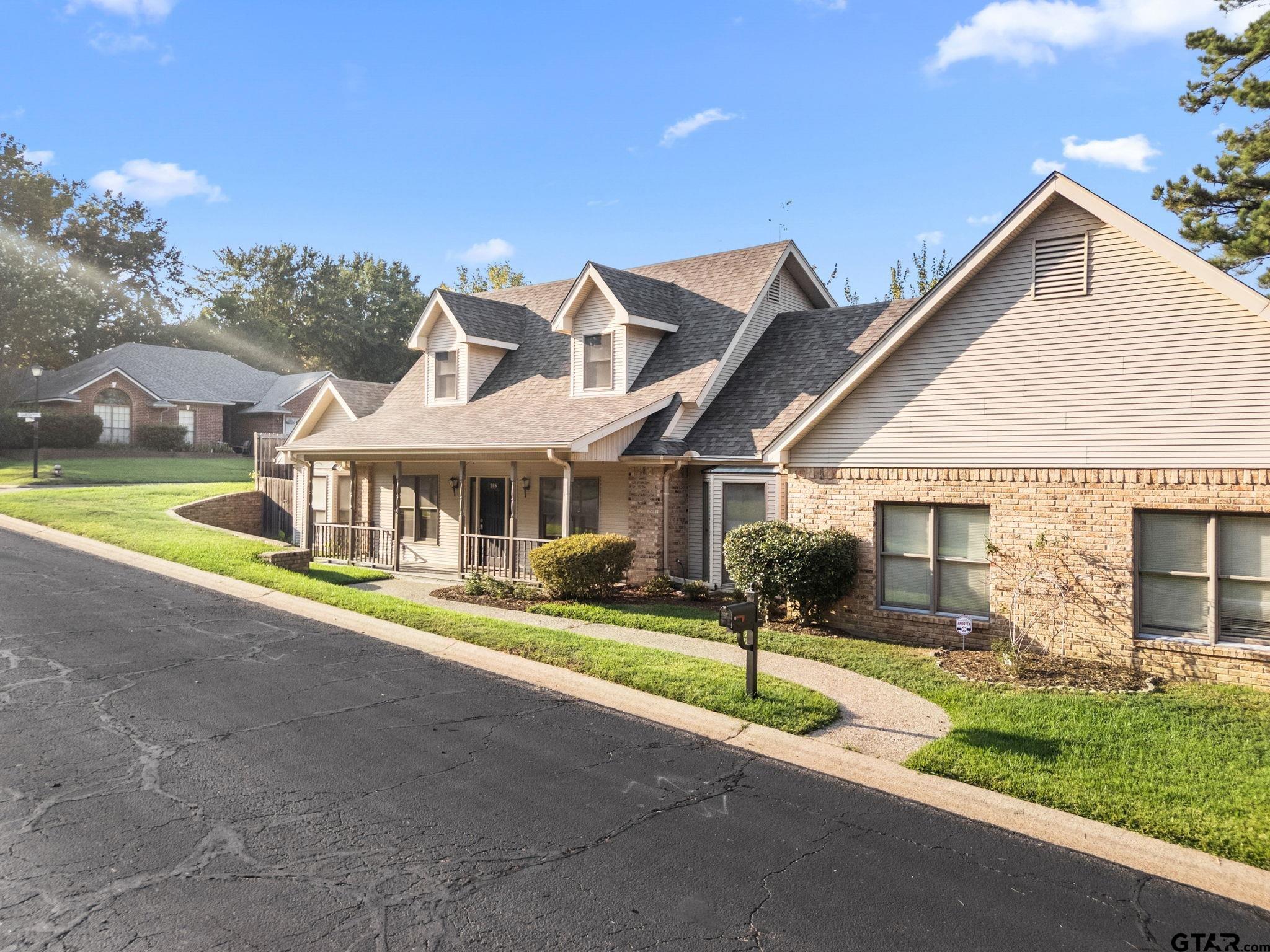 308 Canterbury Court