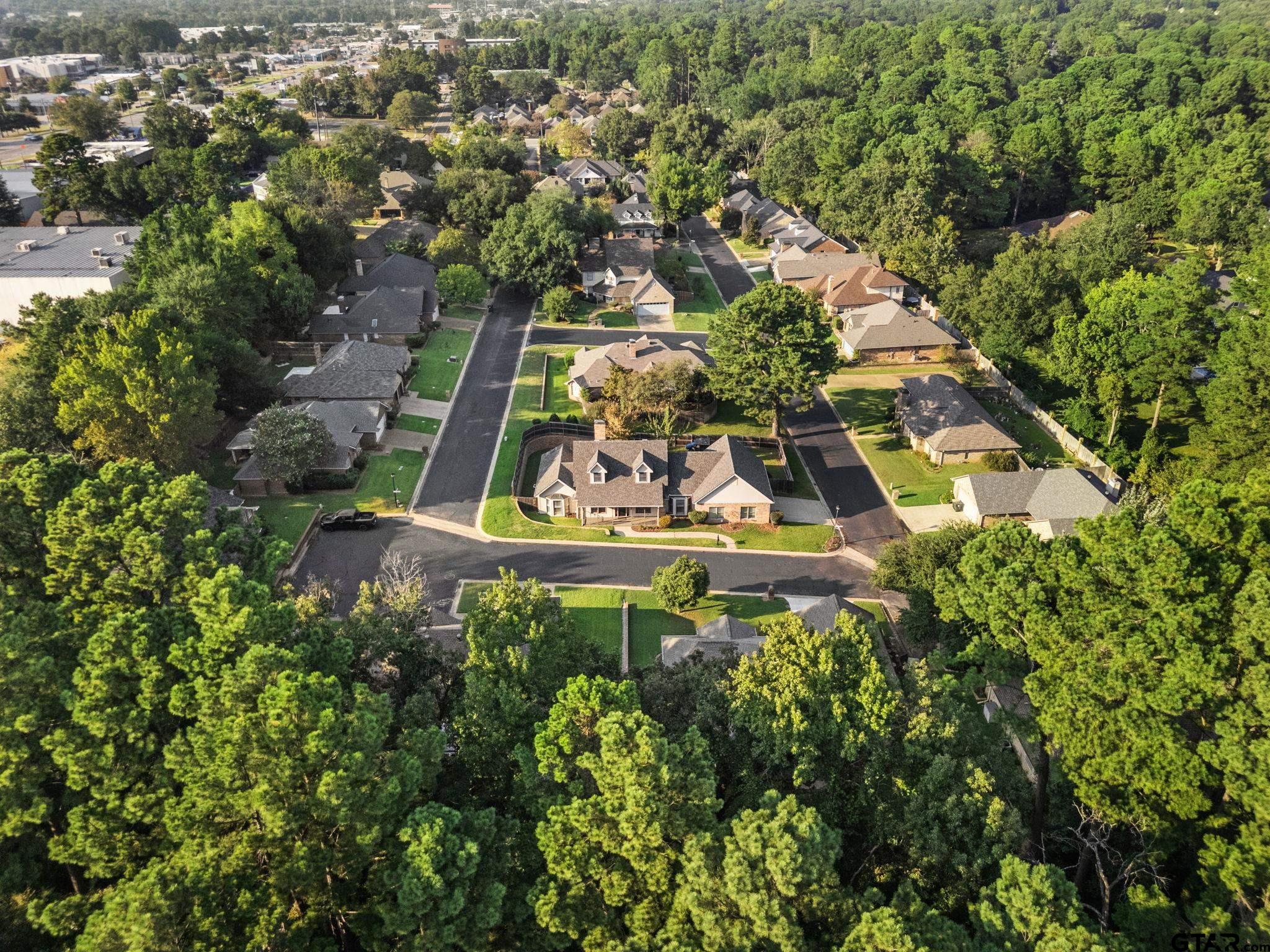 308 Canterbury Court