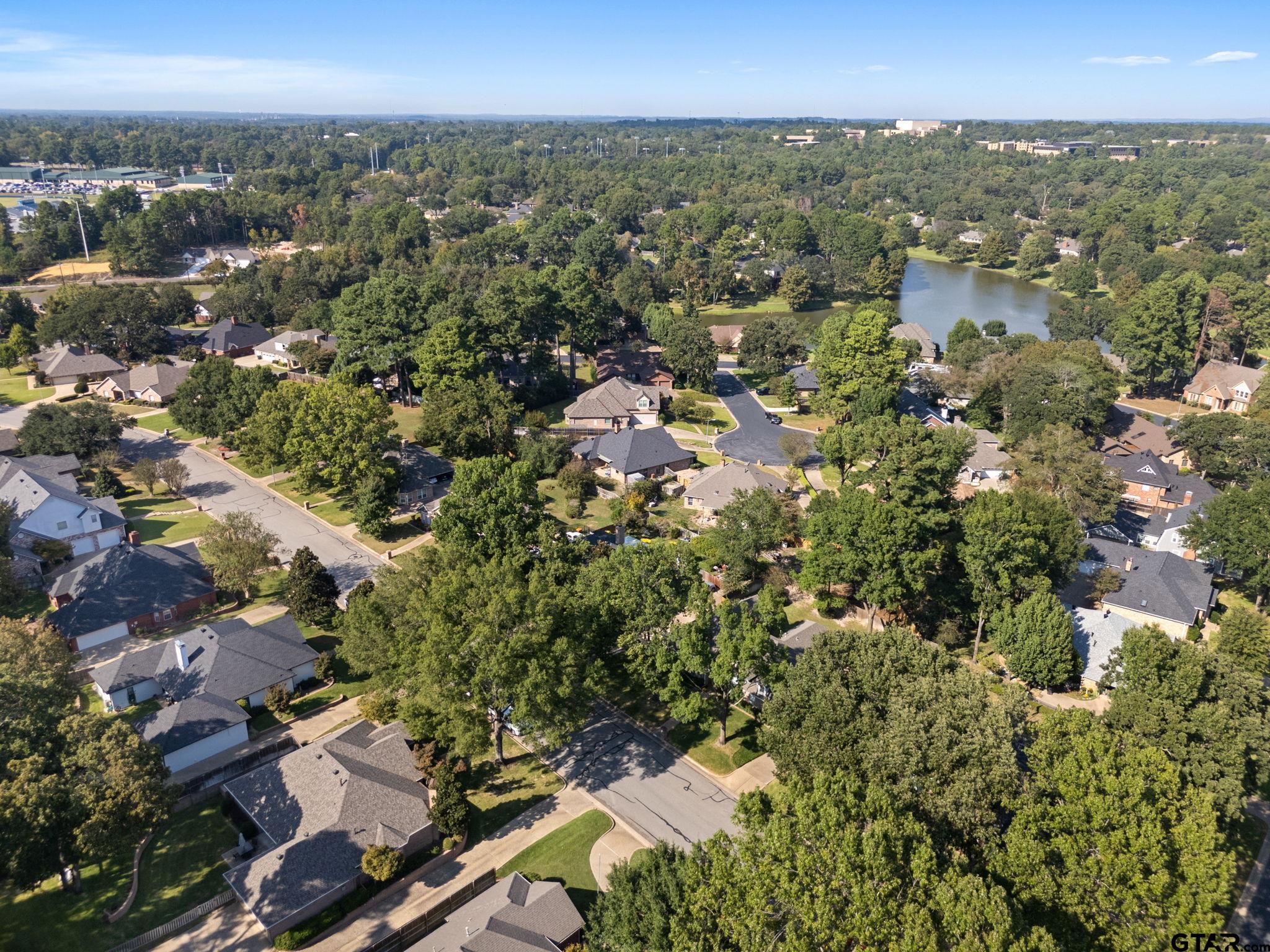 4004 Lazy Creek Dr.