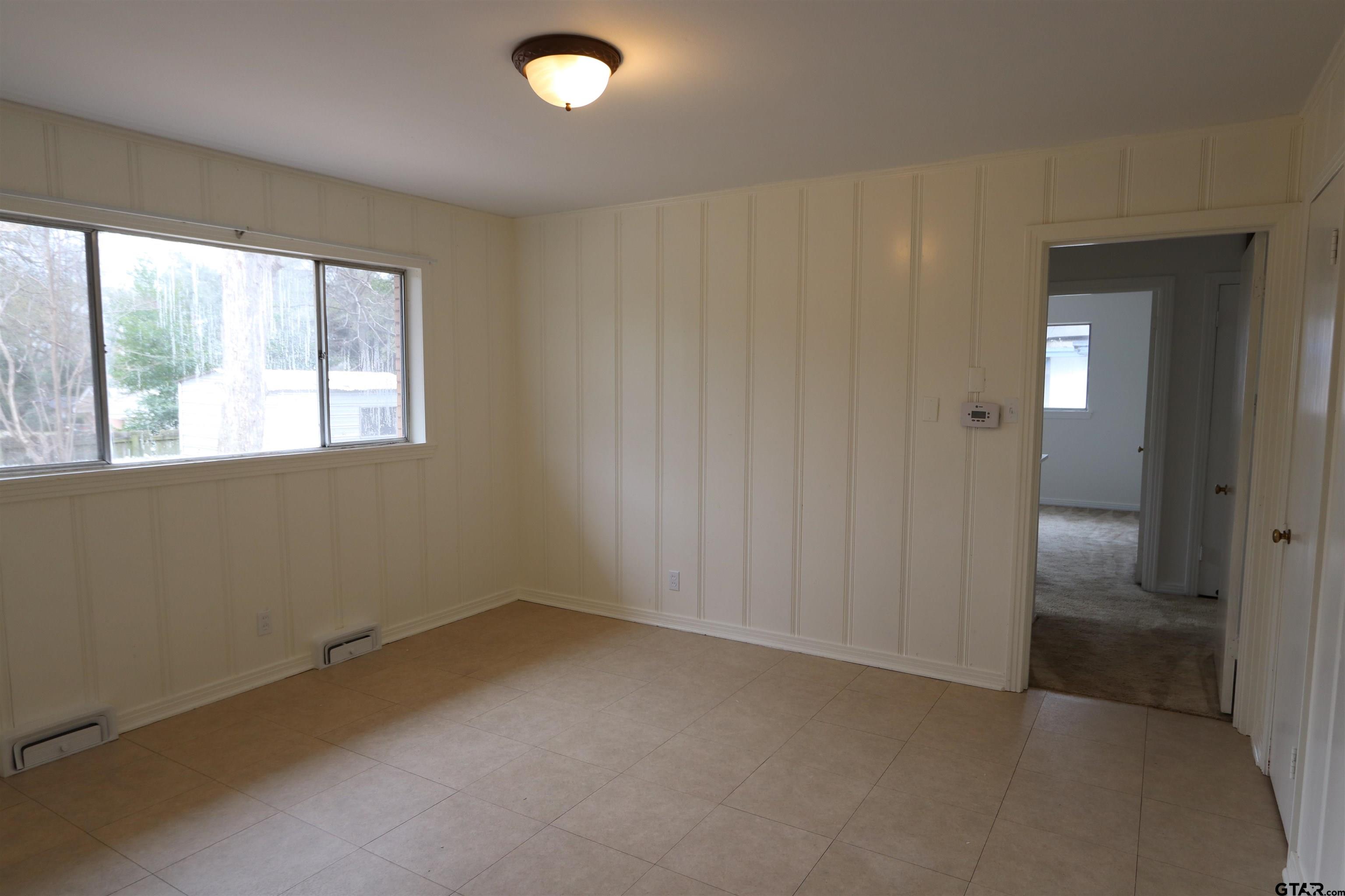 3210 S Donnybrook Ave.