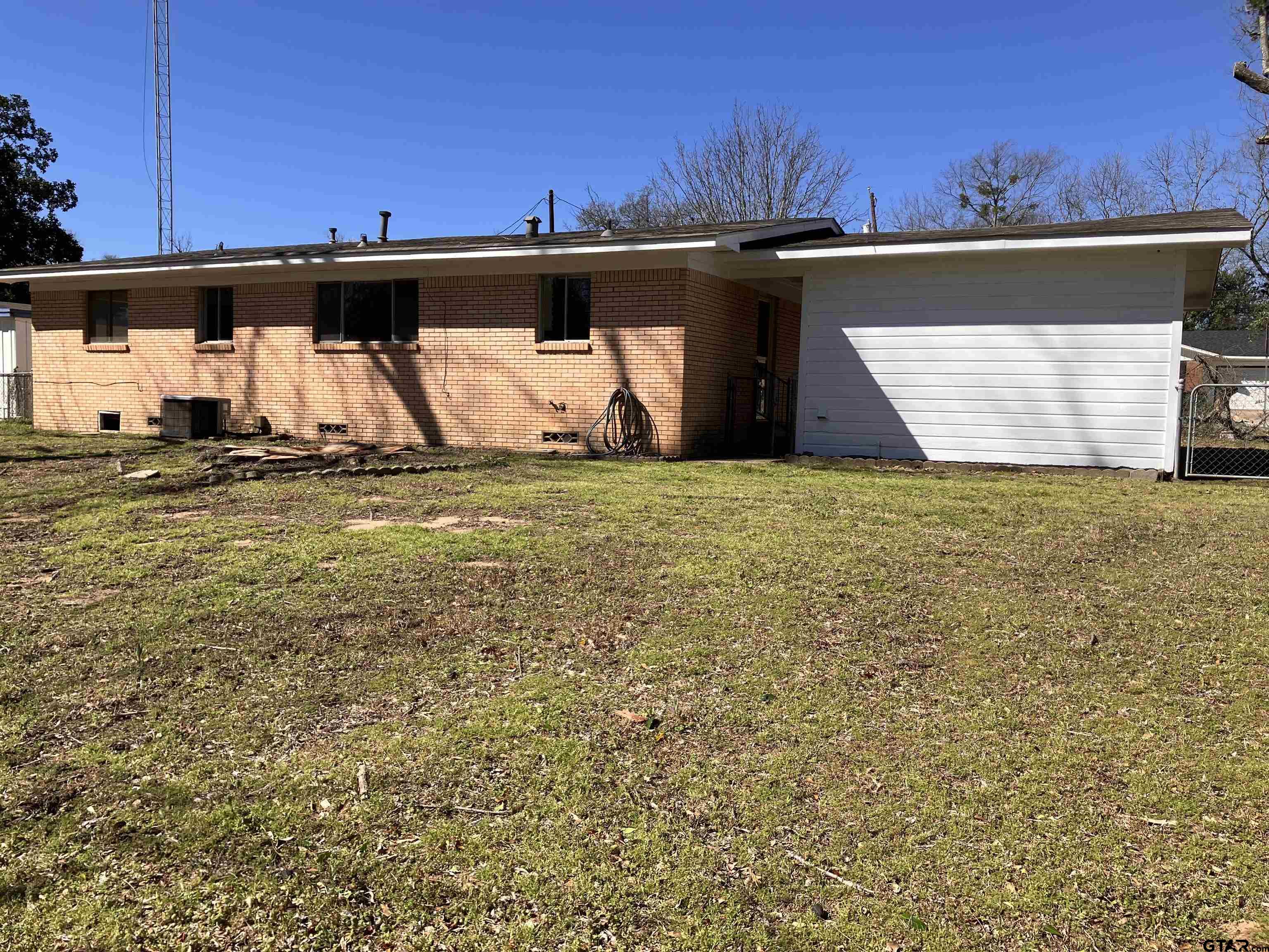 3210 S Donnybrook Ave.