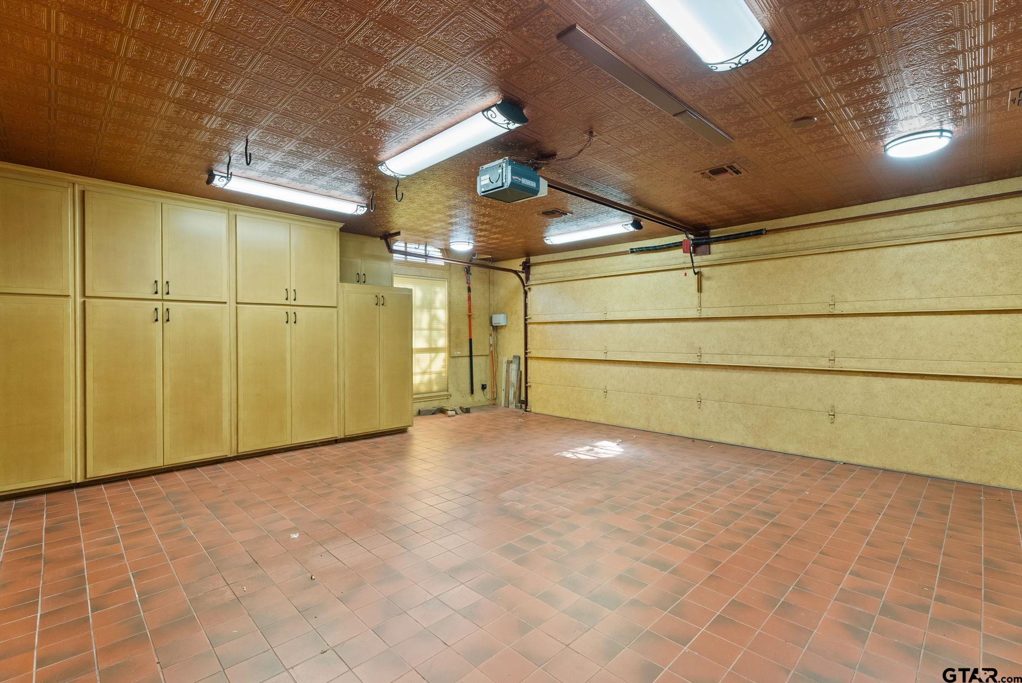 3406 Pebblebrook Dr.