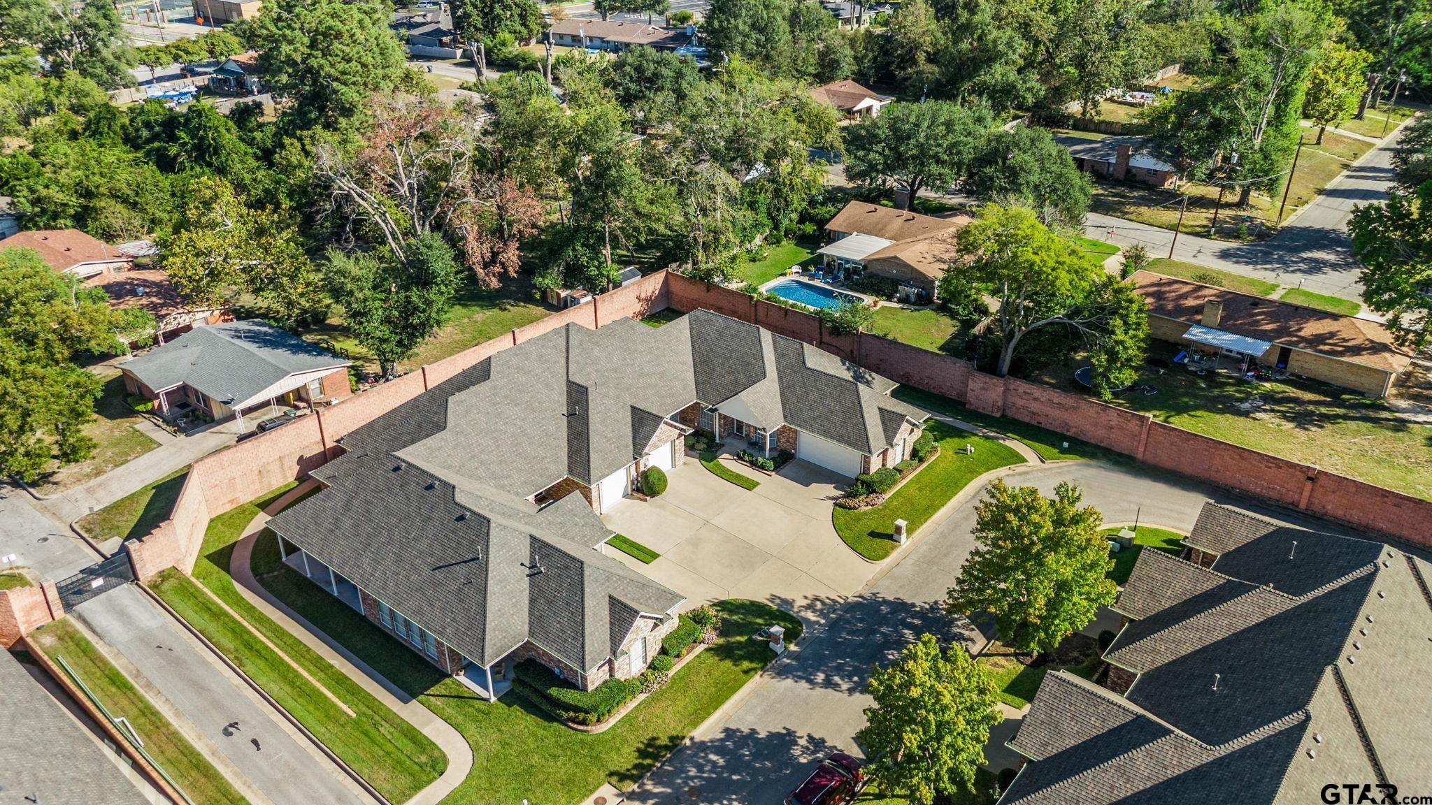 2438 Dietz Lane