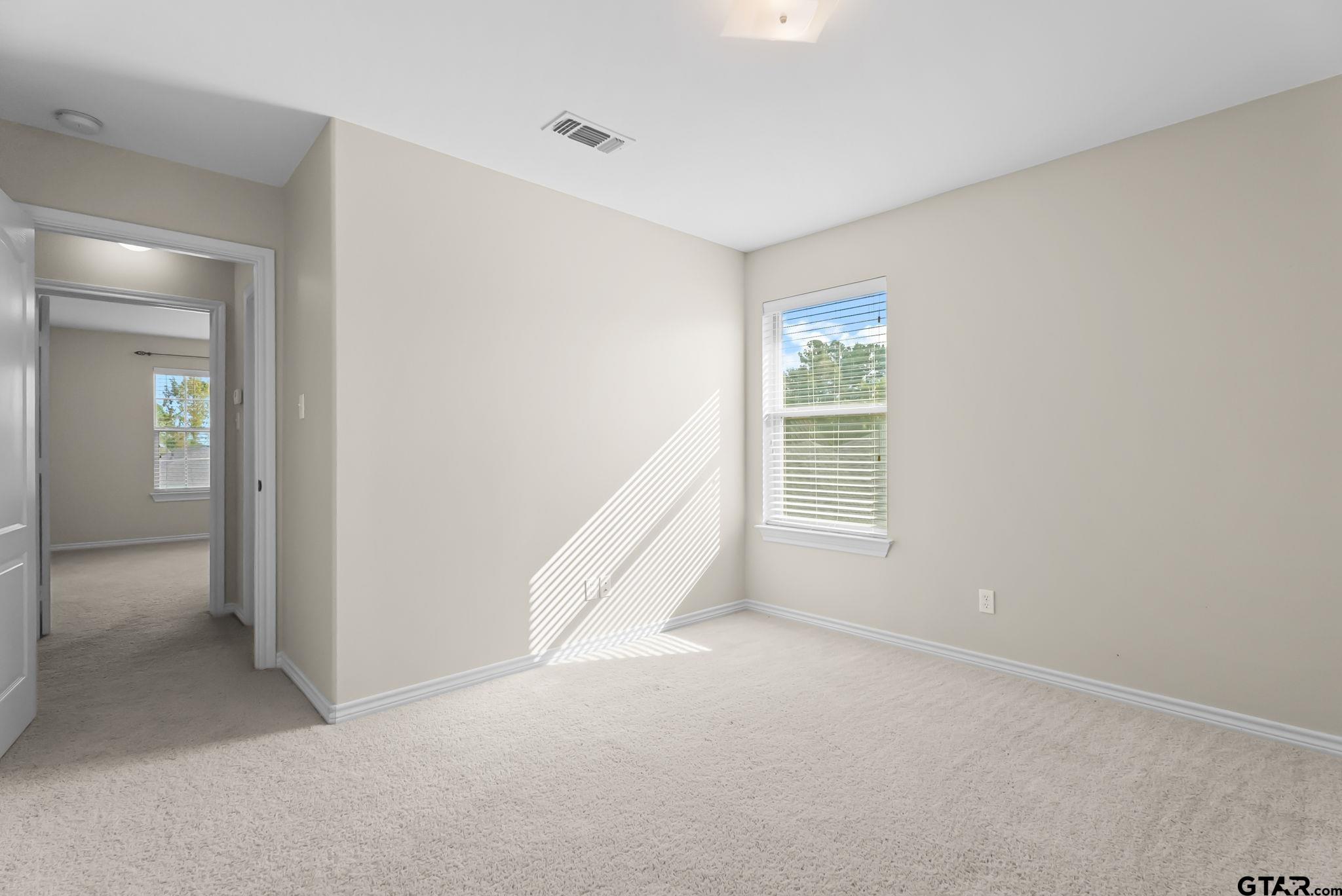 6679 Lacebark Cir