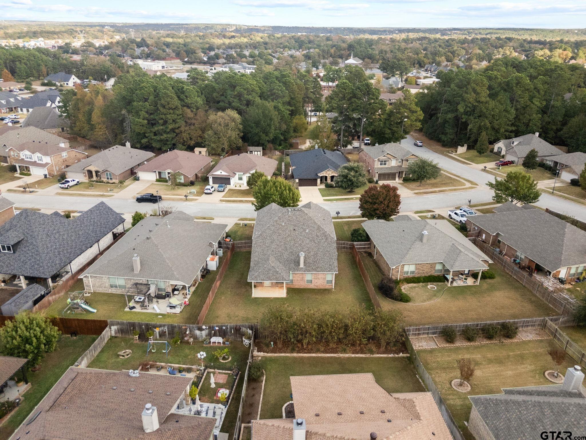 6679 Lacebark Cir