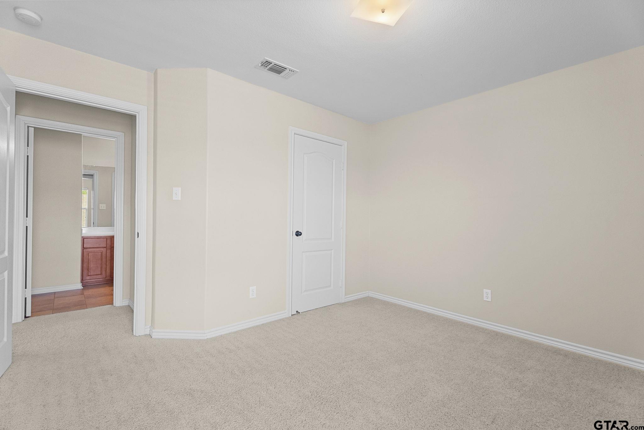 6679 Lacebark Cir