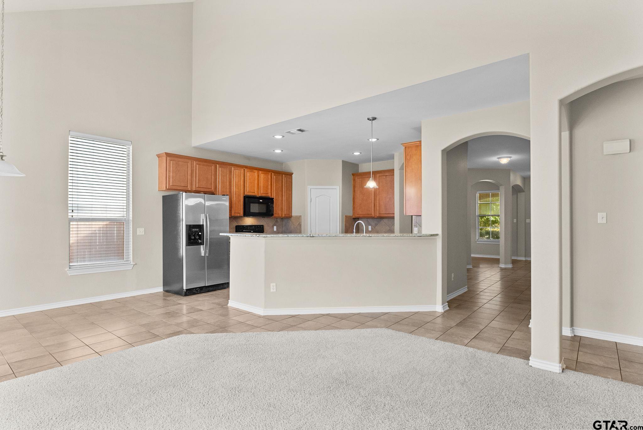 6679 Lacebark Cir