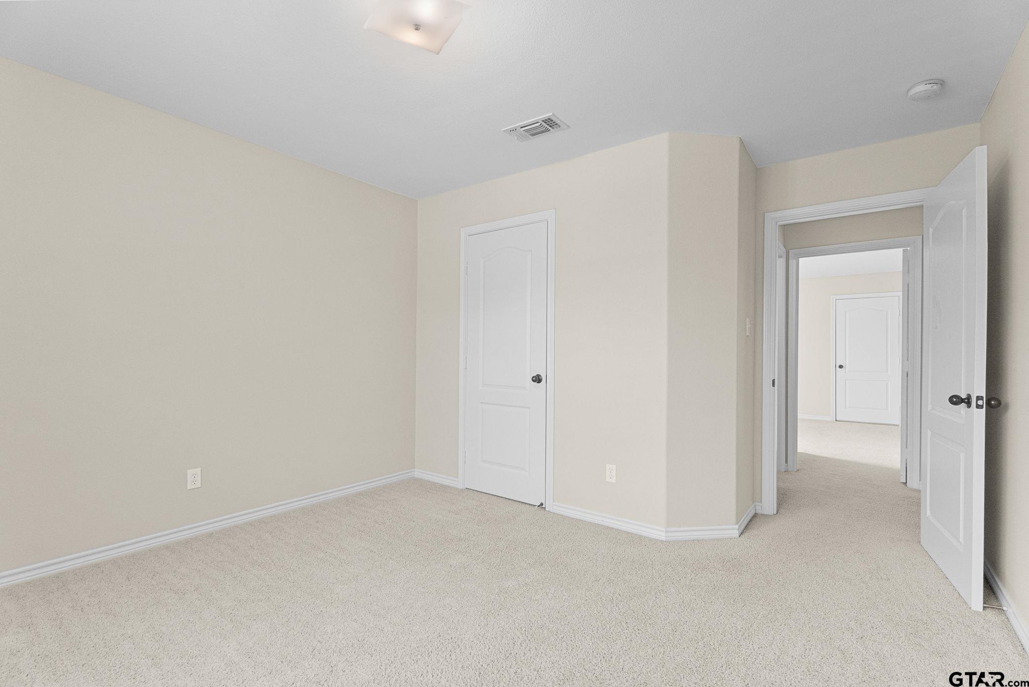 6679 Lacebark Cir