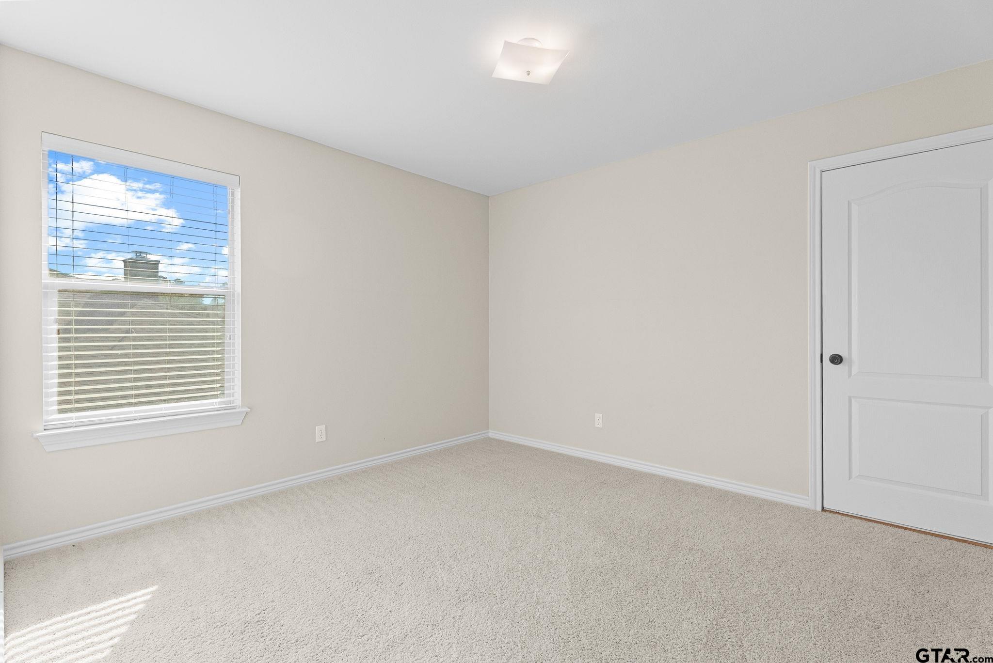 6679 Lacebark Cir