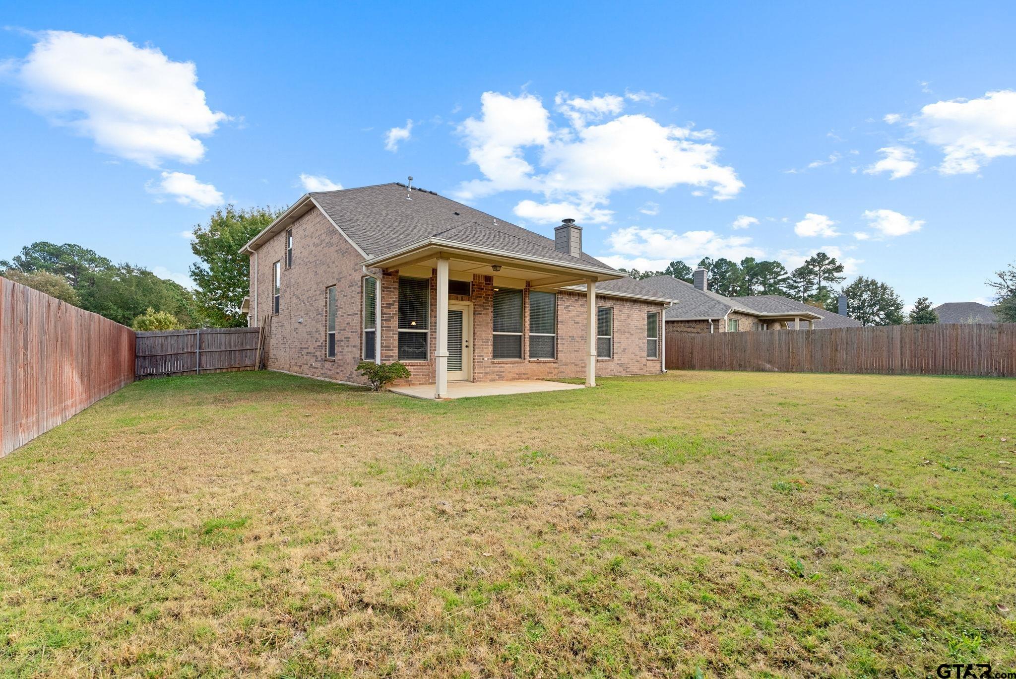 6679 Lacebark Cir