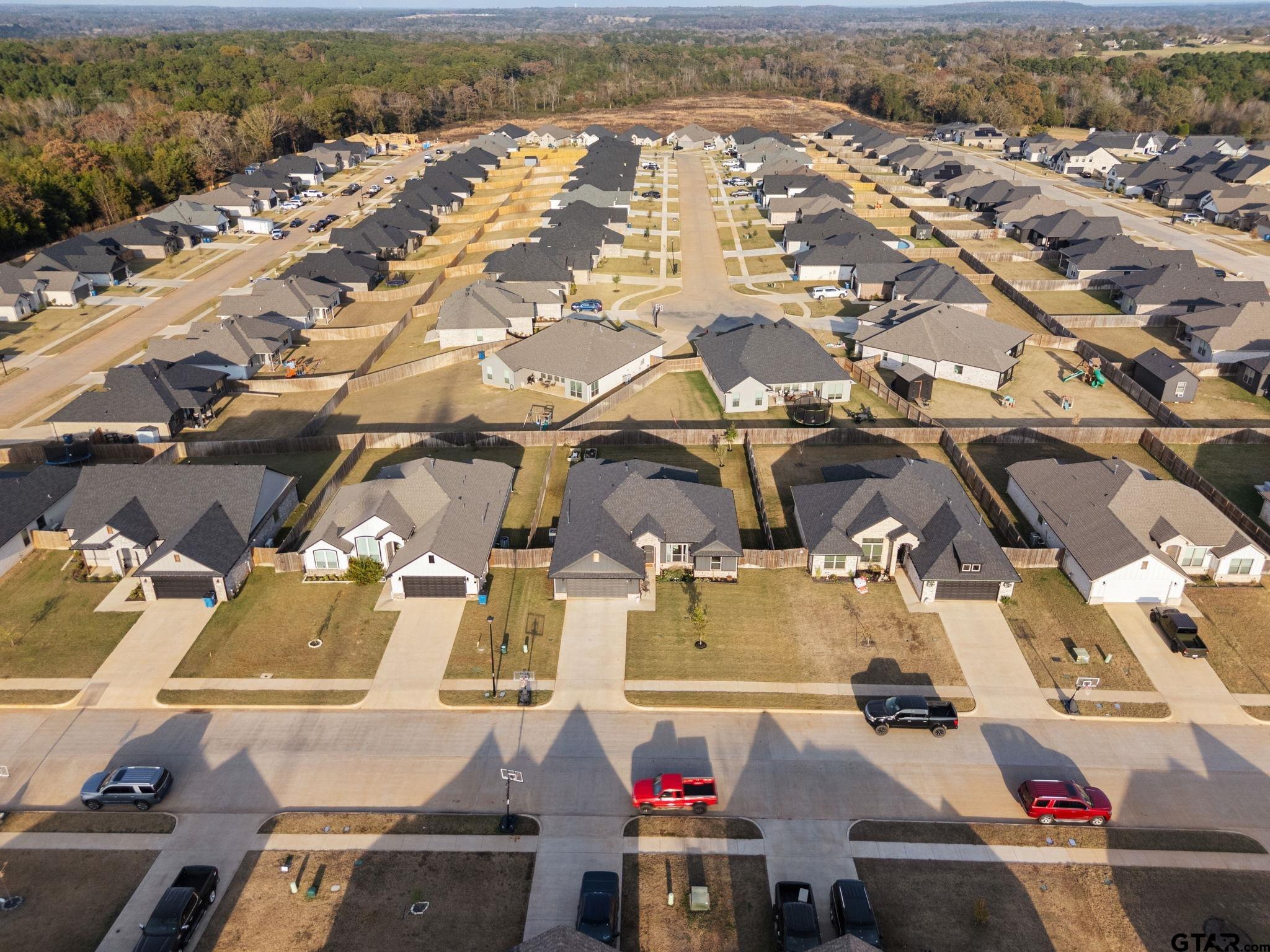 122 Kingston Crossing Lane