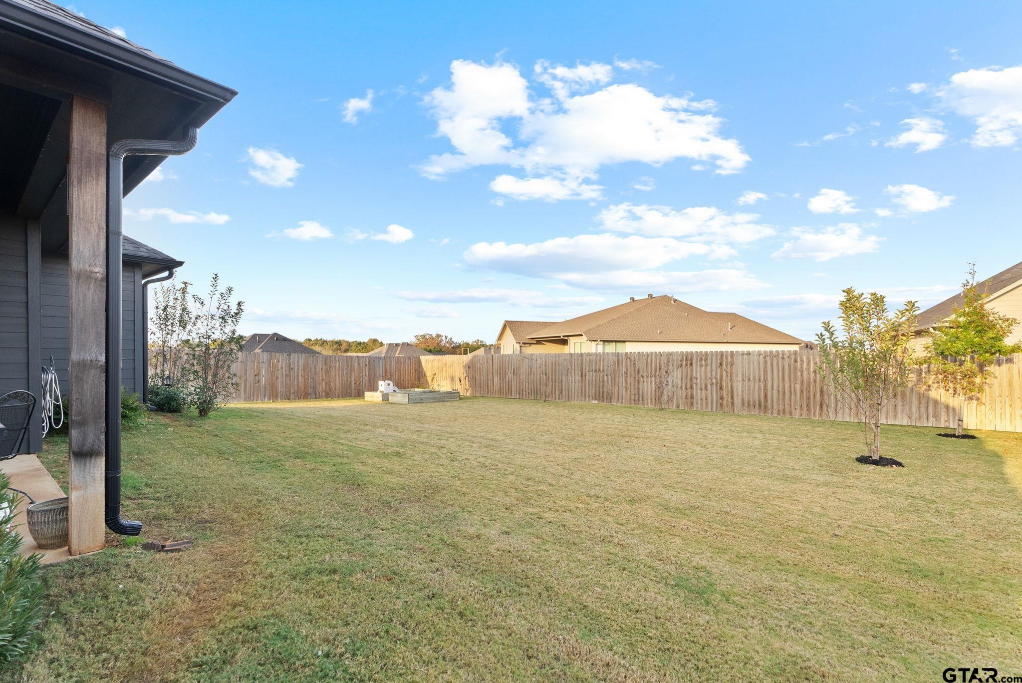 122 Kingston Crossing Lane