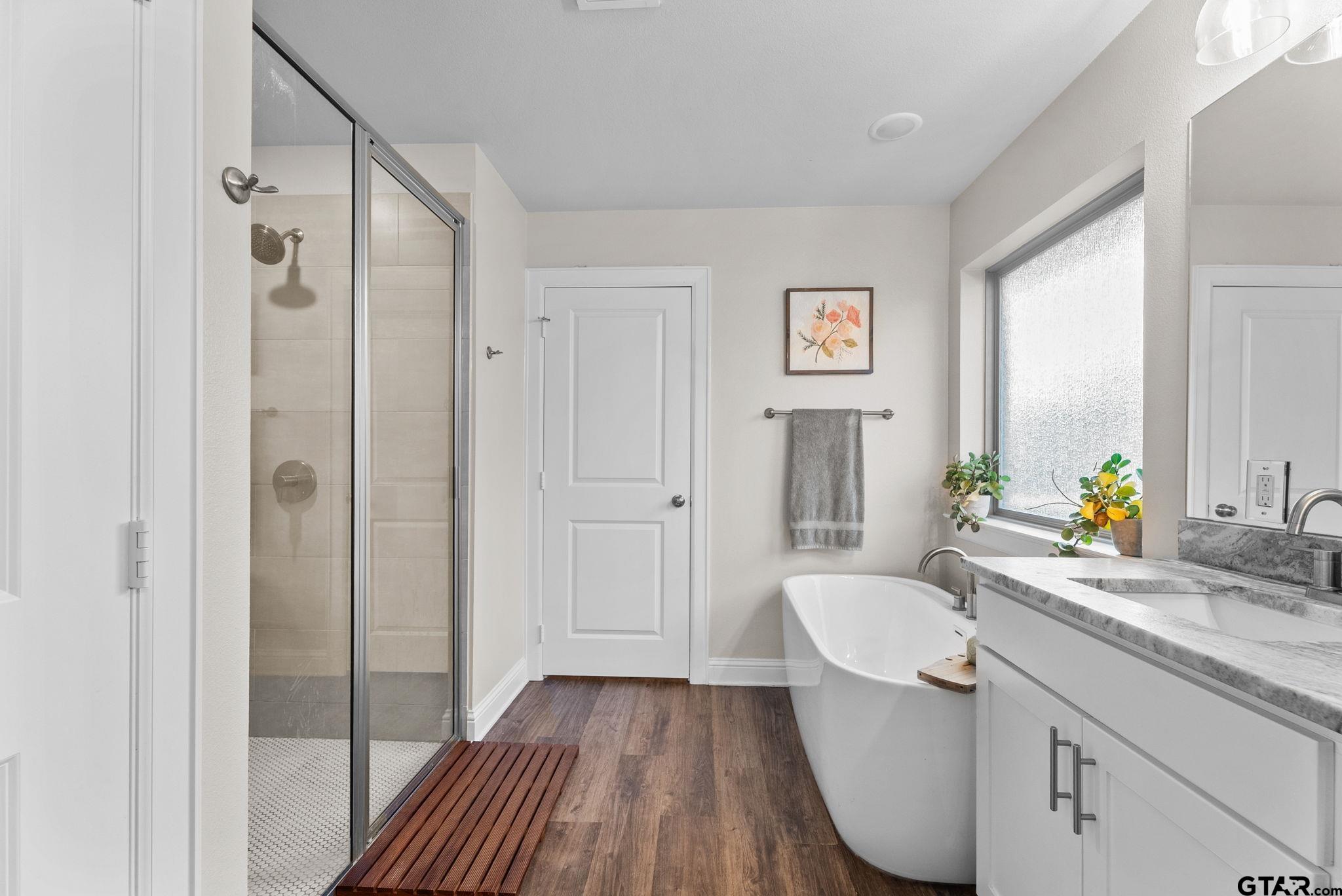 122 Kingston Crossing Lane