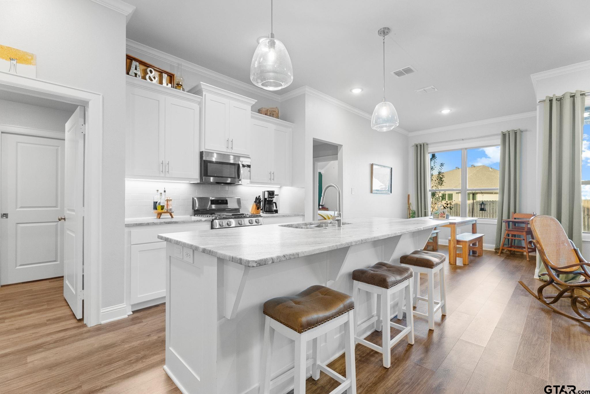 122 Kingston Crossing Lane