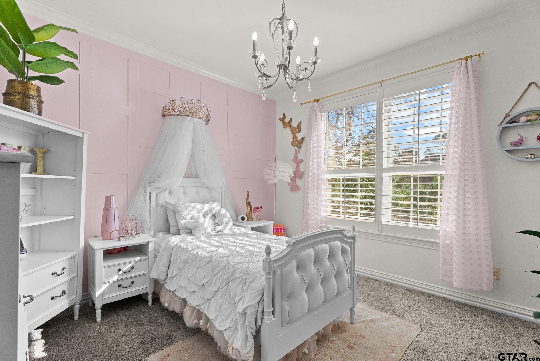 1975 Stonegate Valley Dr.