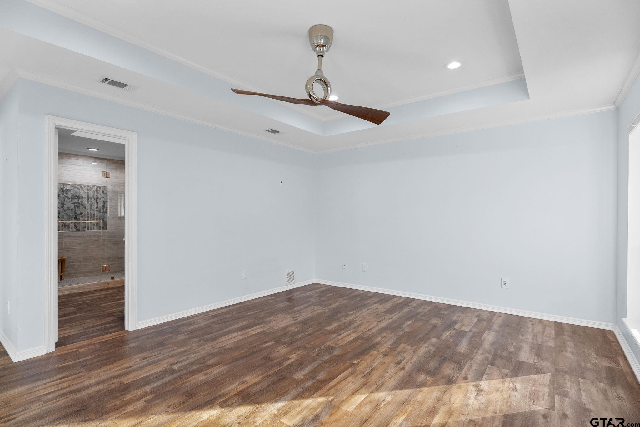 1208 W Rieck Rd.