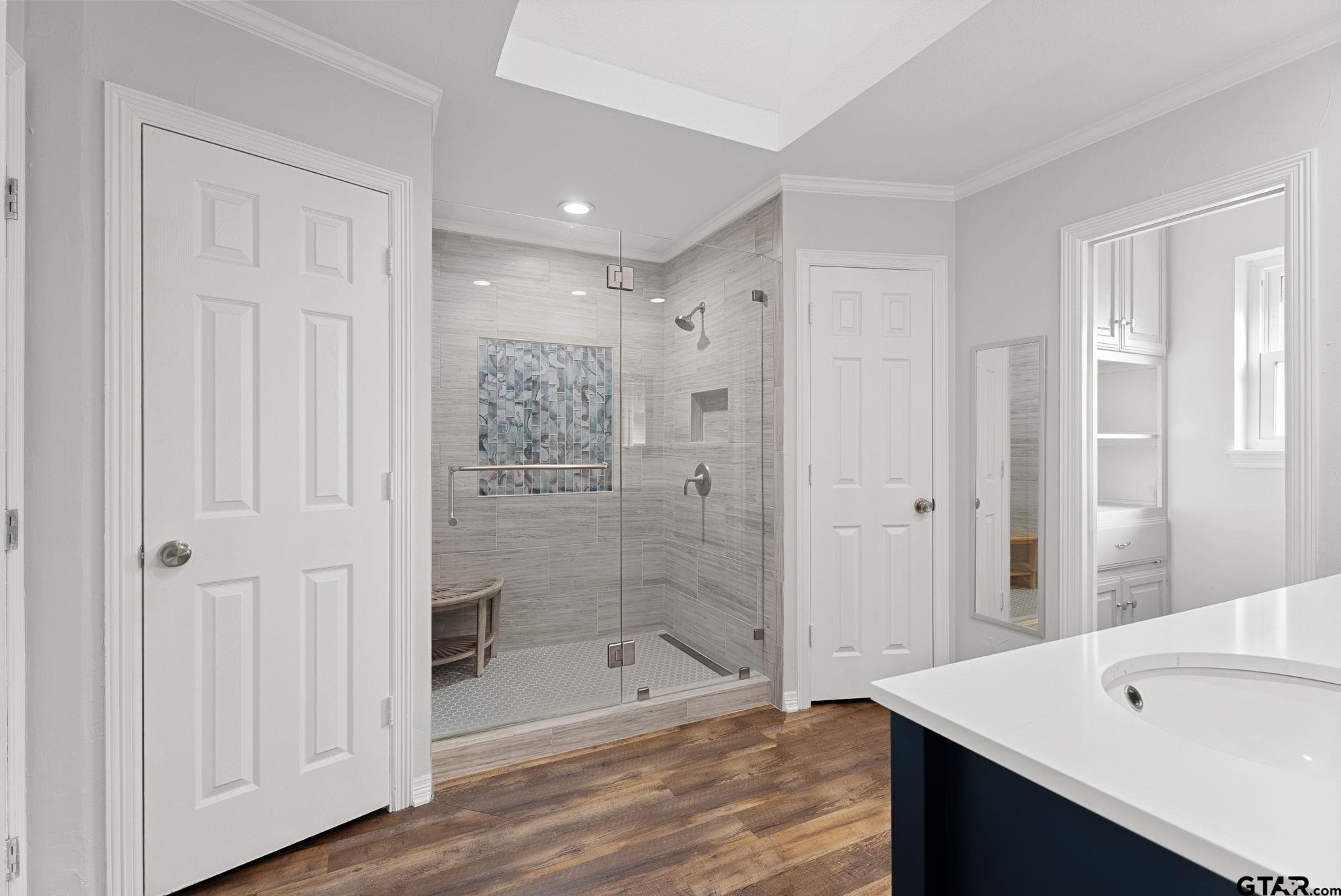 1208 W Rieck Rd.