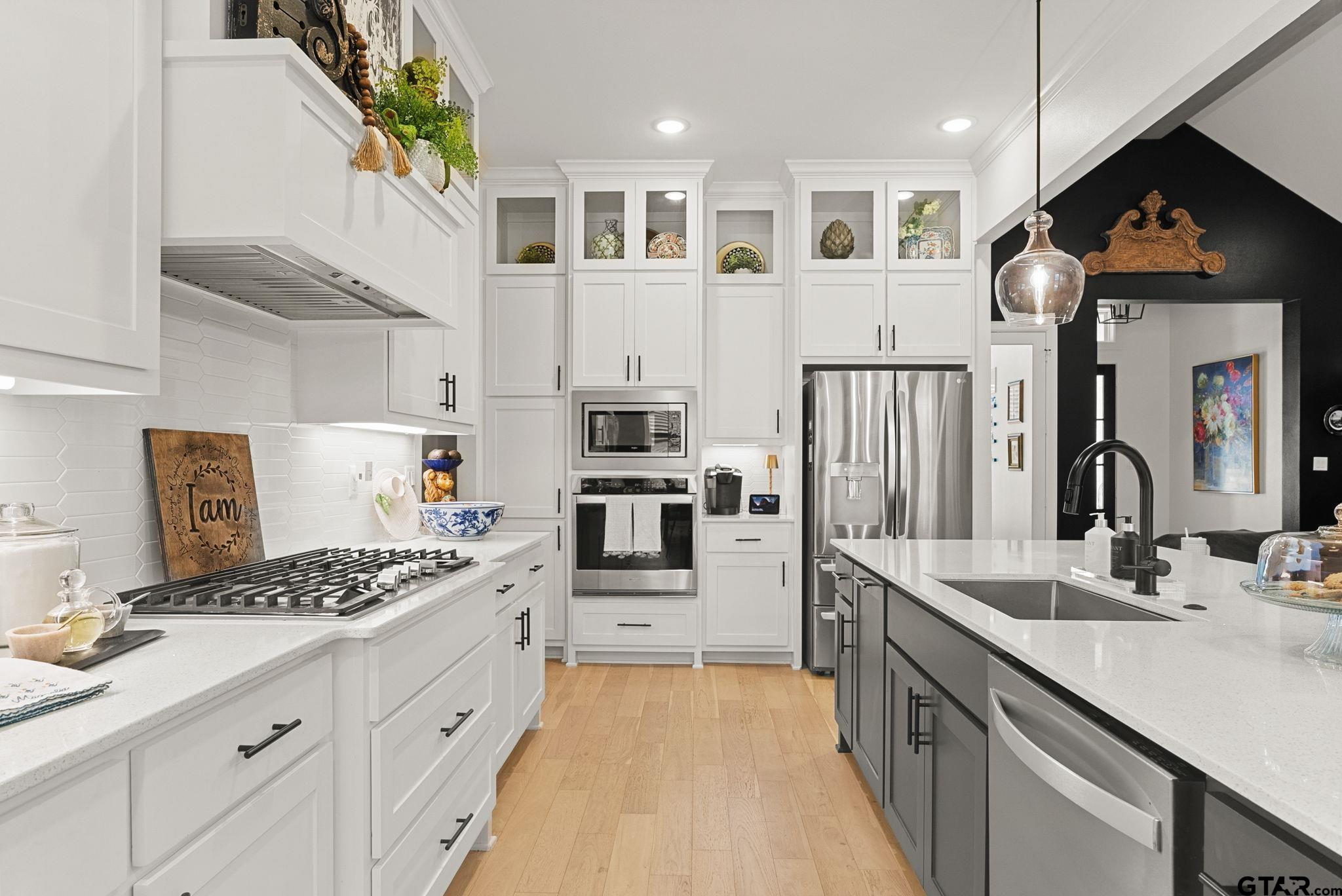 9162 Cave Branch Cove