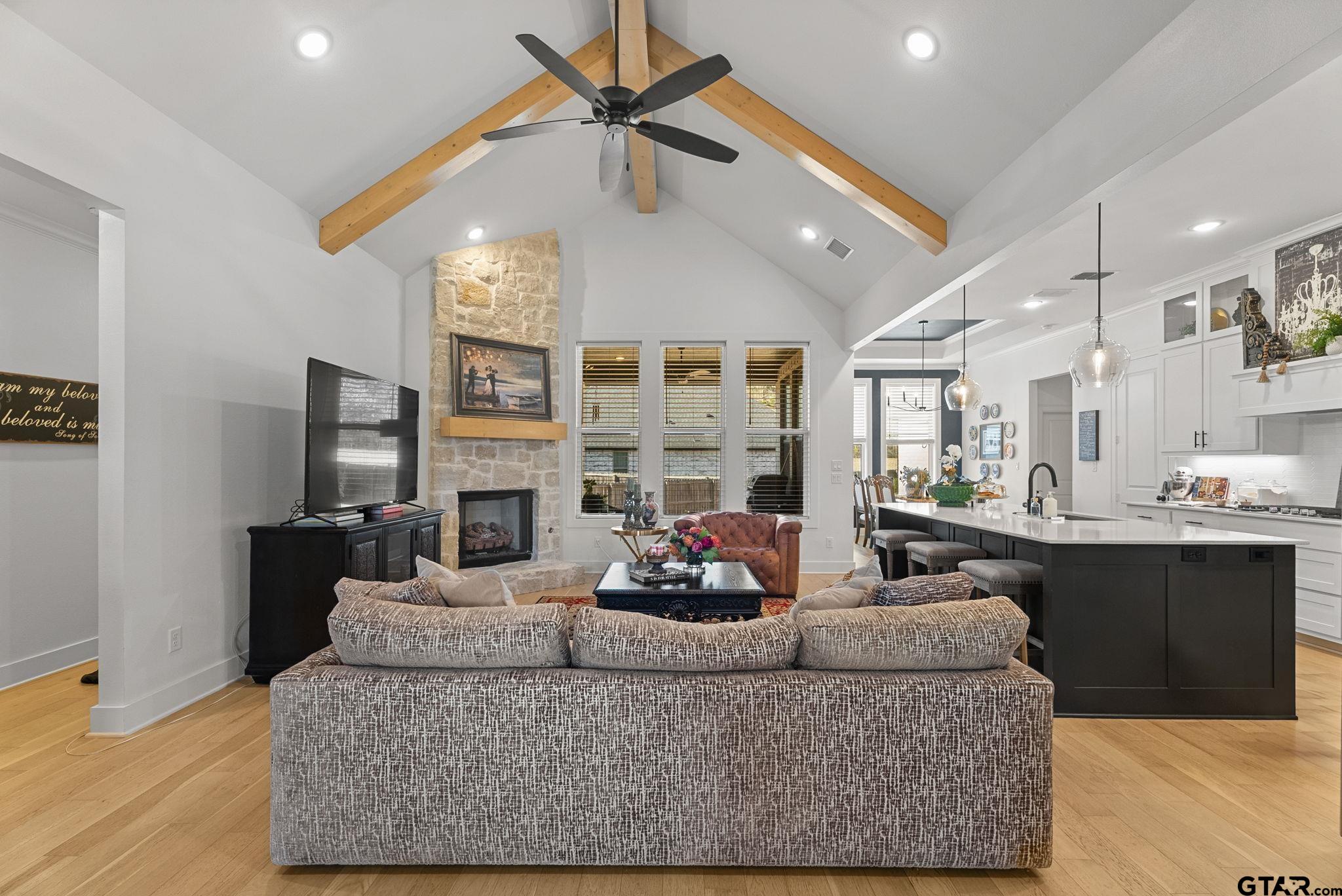 9162 Cave Branch Cove