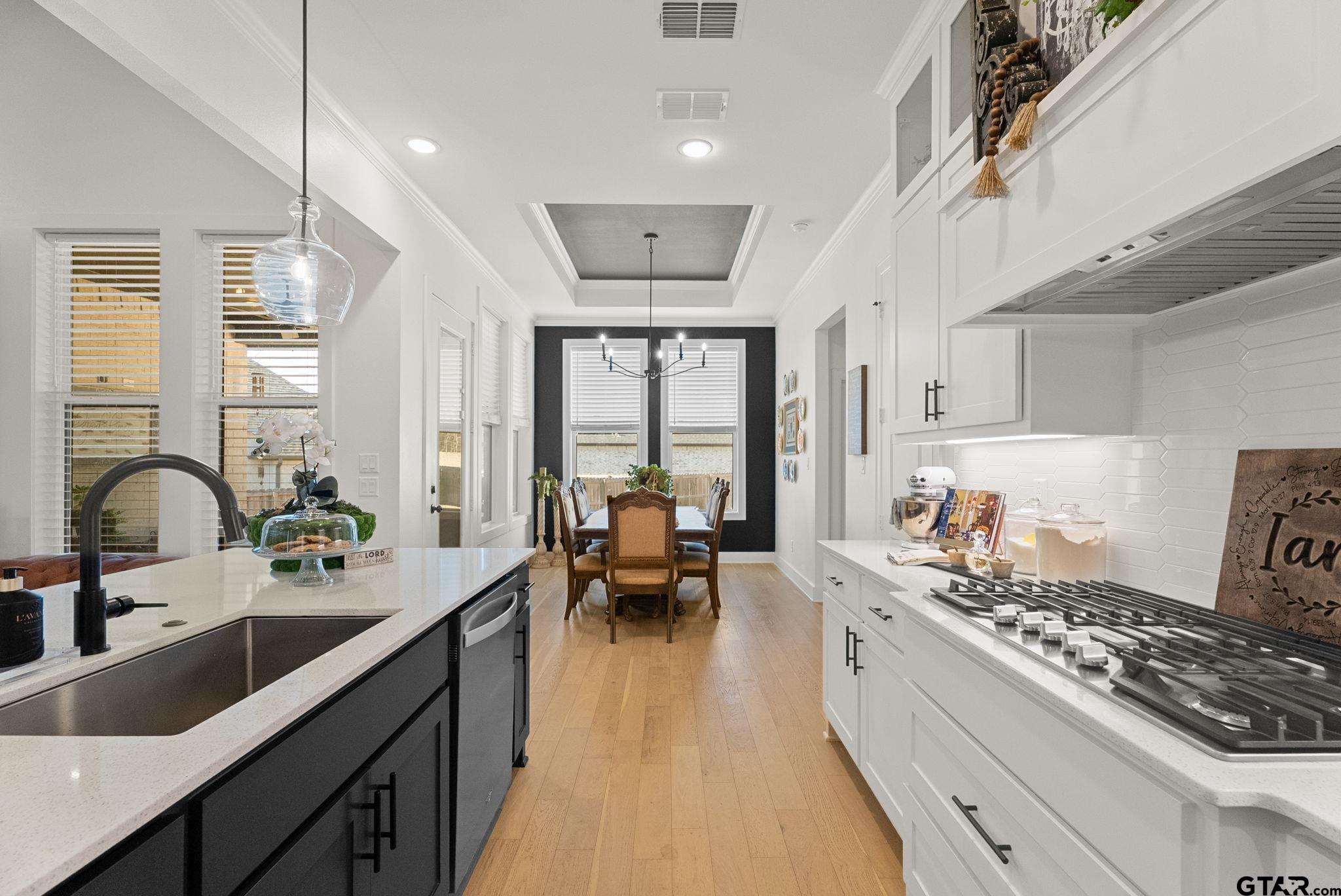 9162 Cave Branch Cove