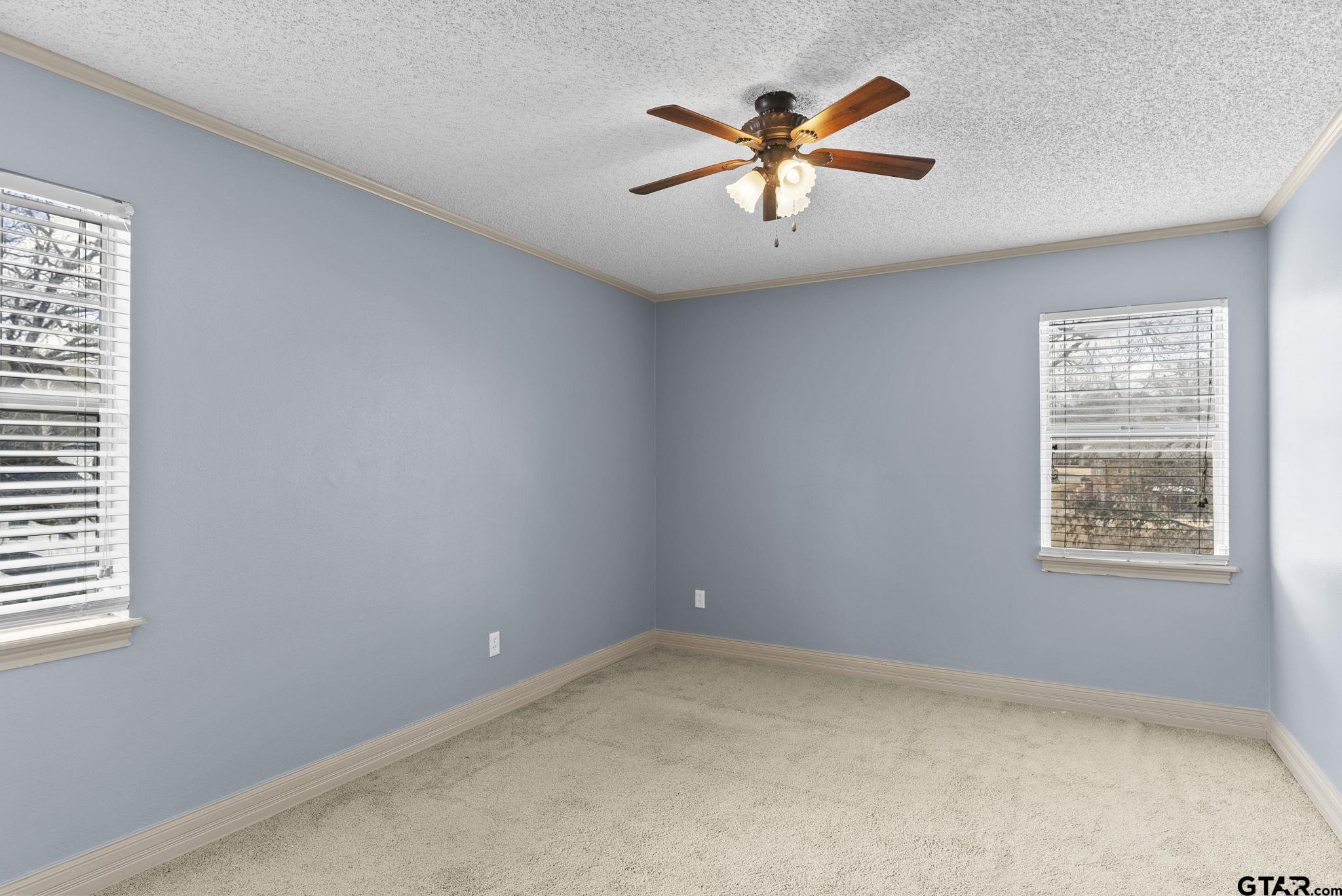 3700 Lake Vista Circle