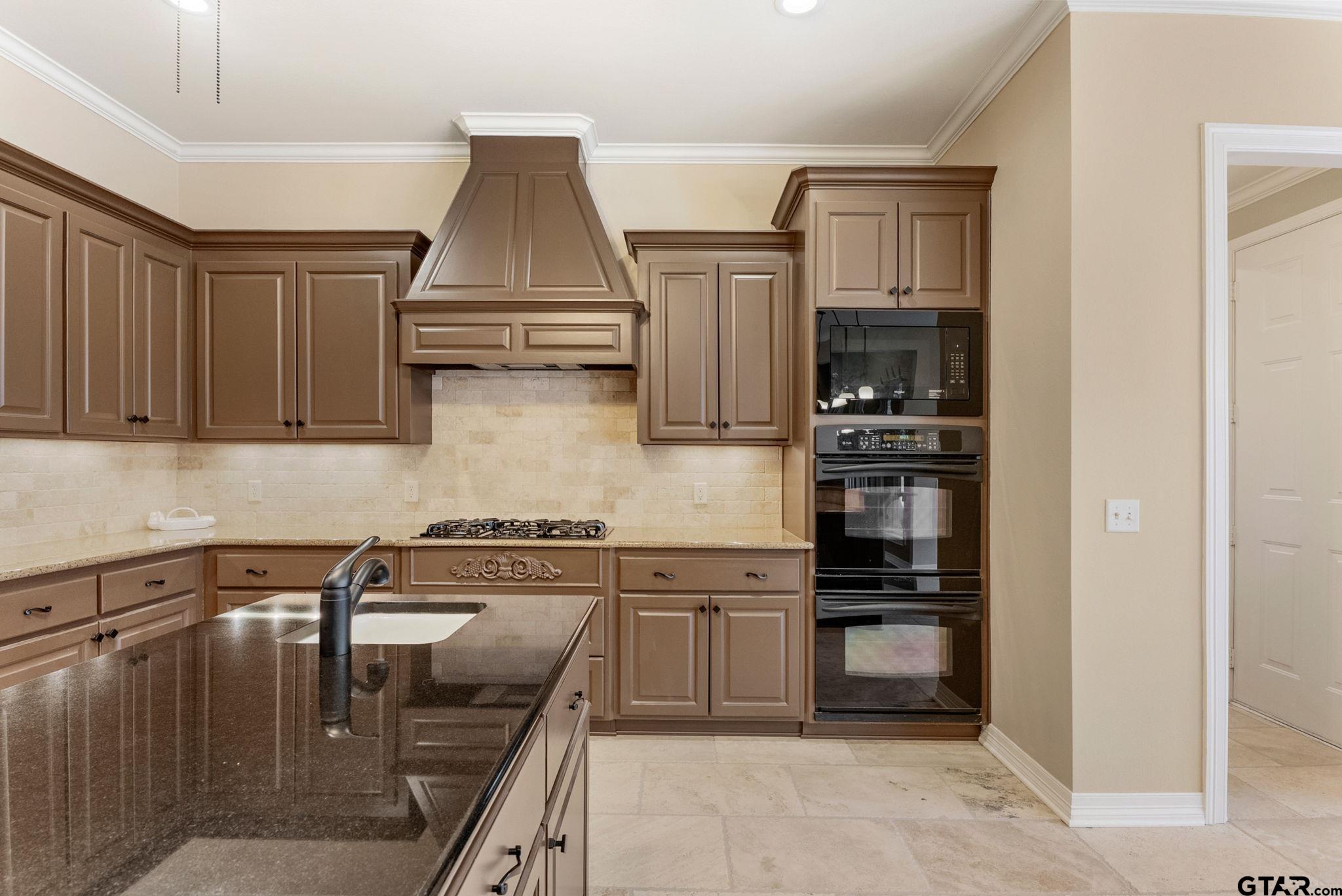4321 Lazy Creek Dr.