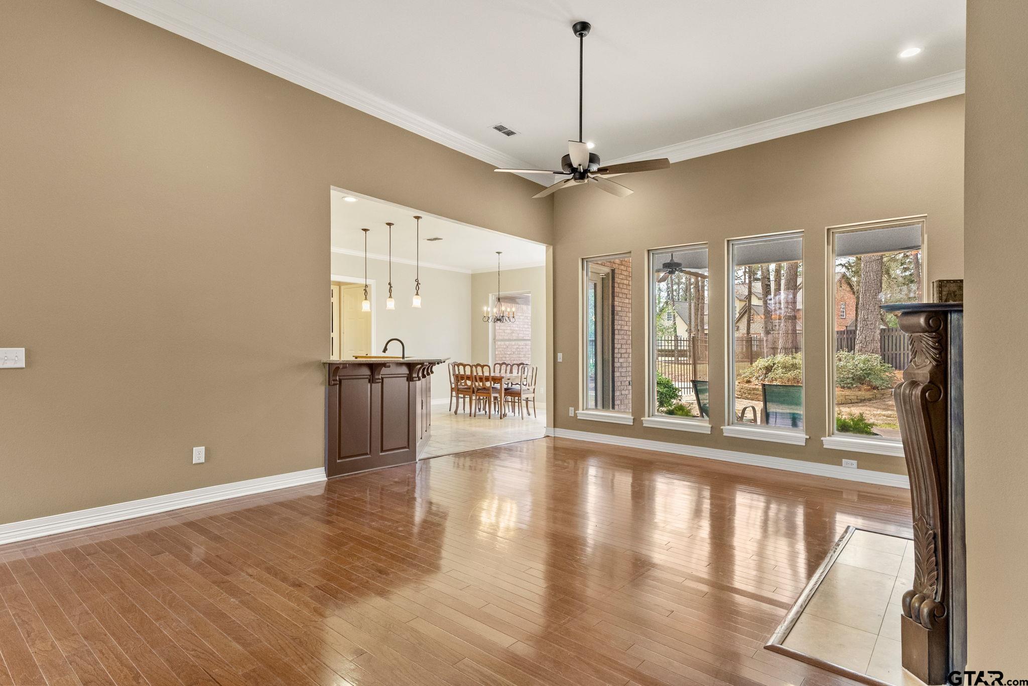 4321 Lazy Creek Dr.