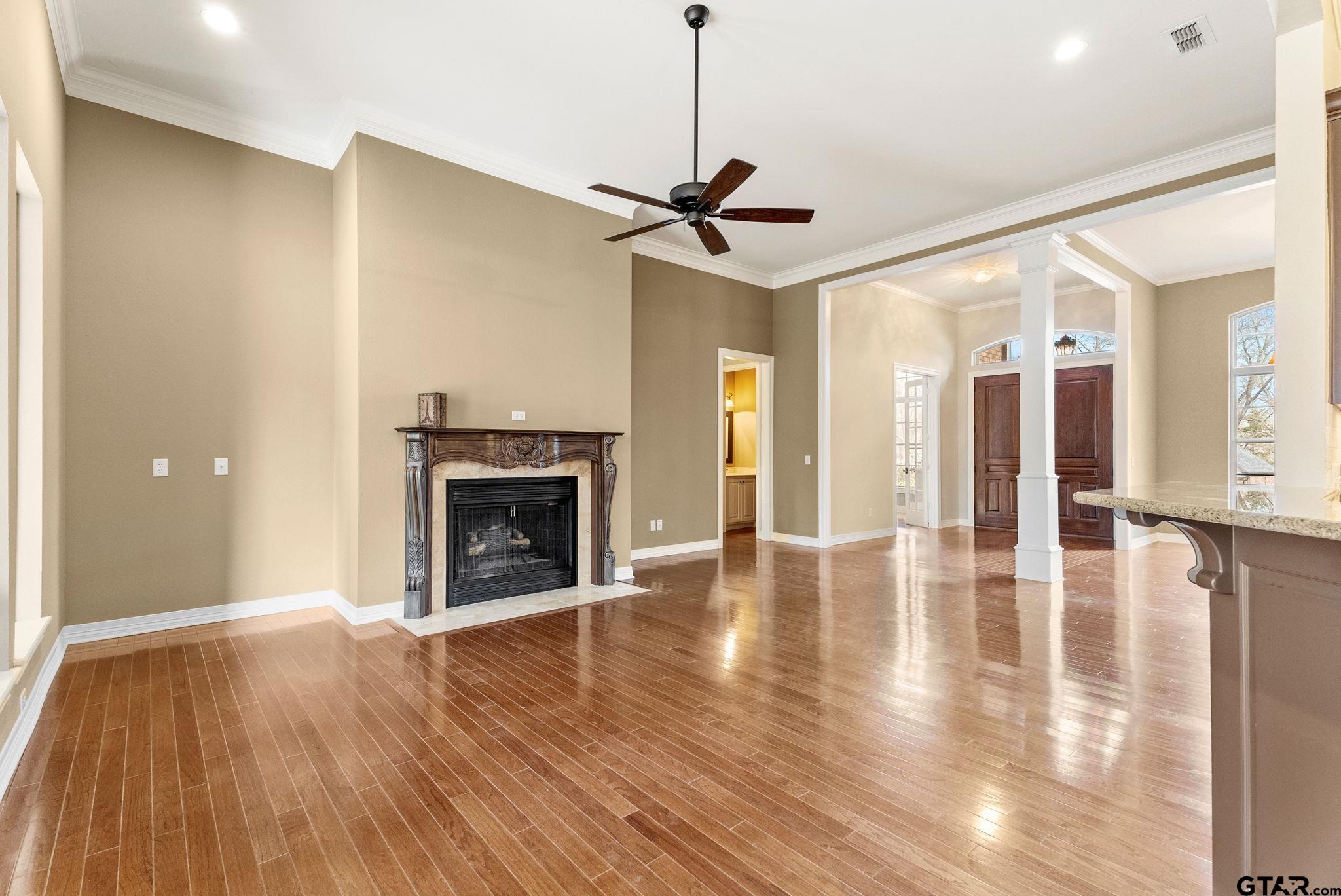 4321 Lazy Creek Dr.