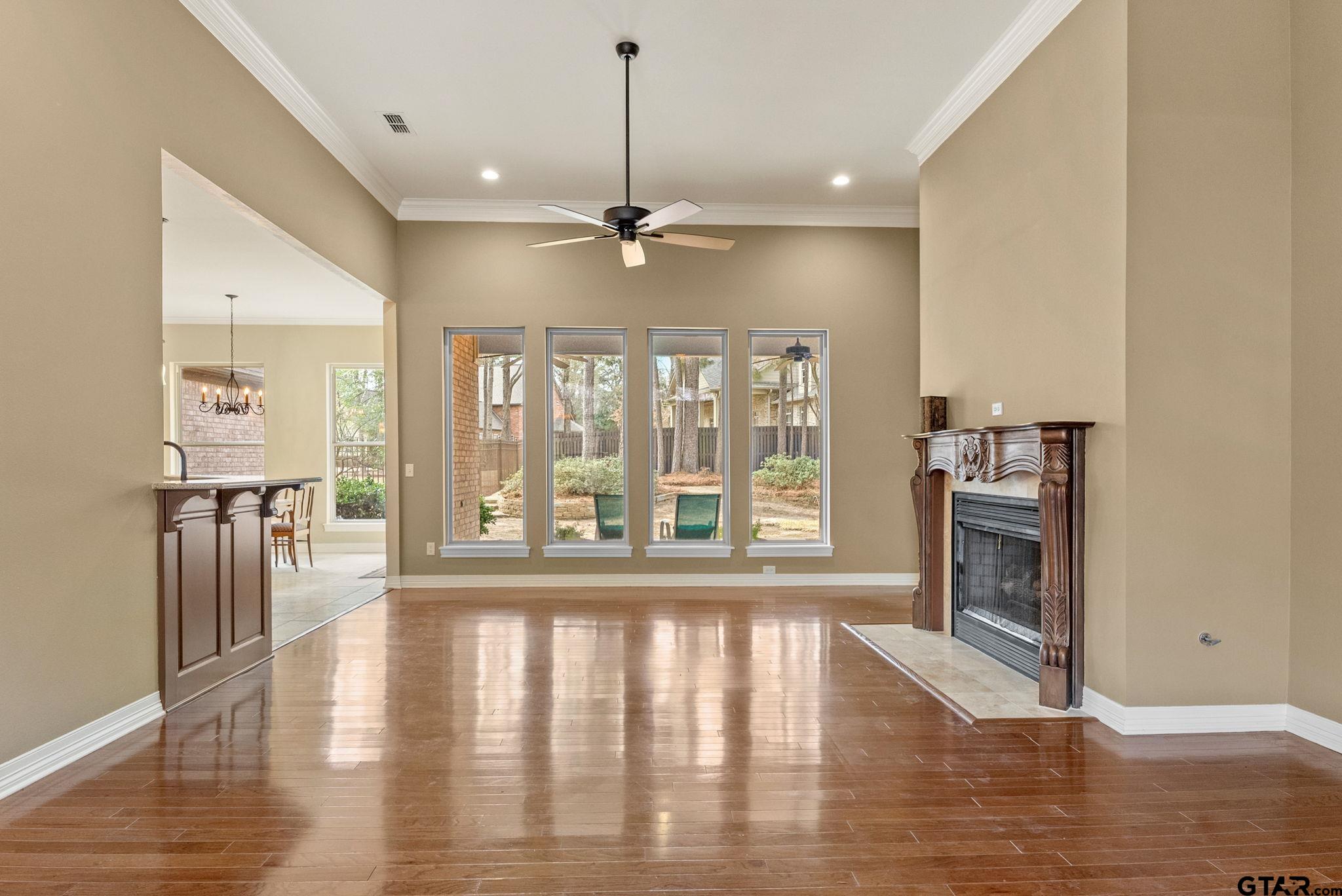 4321 Lazy Creek Dr.