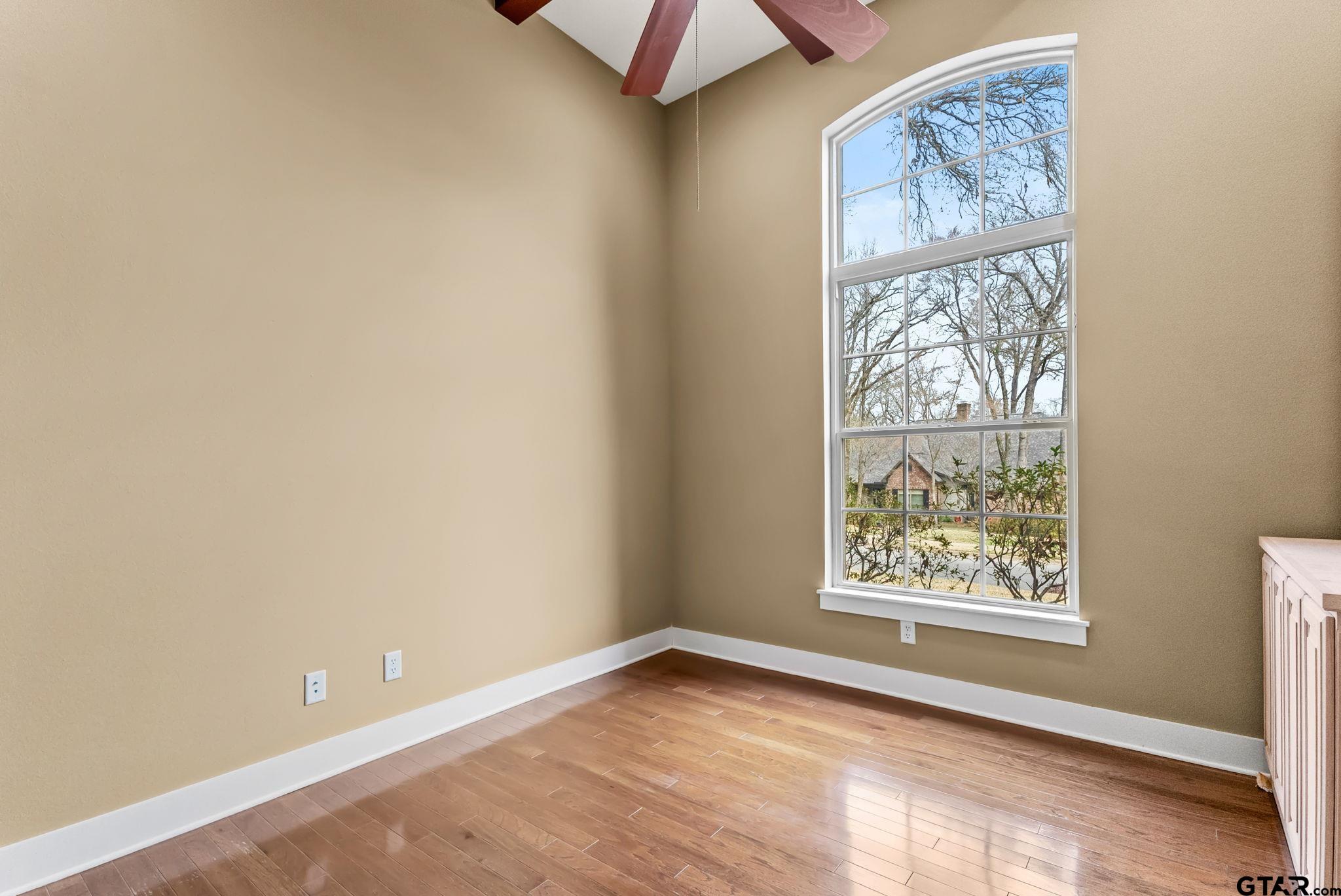 4321 Lazy Creek Dr.