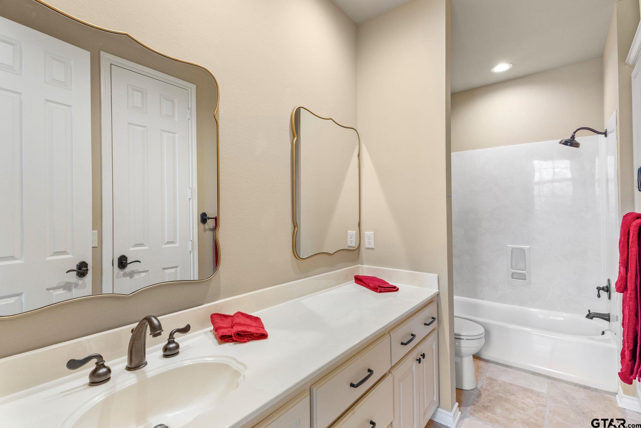 4321 Lazy Creek Dr.