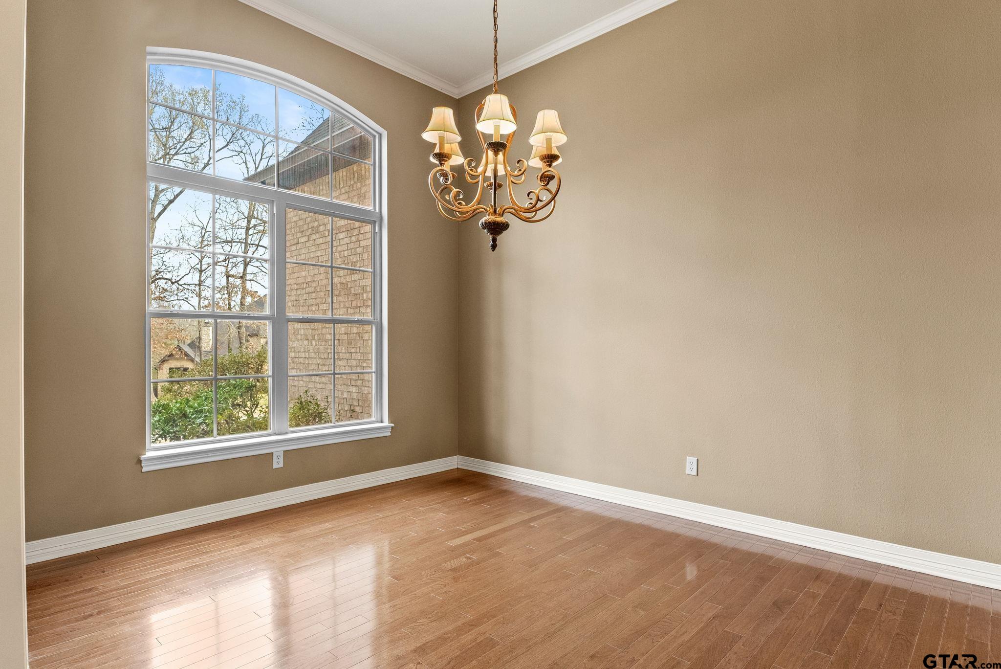 4321 Lazy Creek Dr.