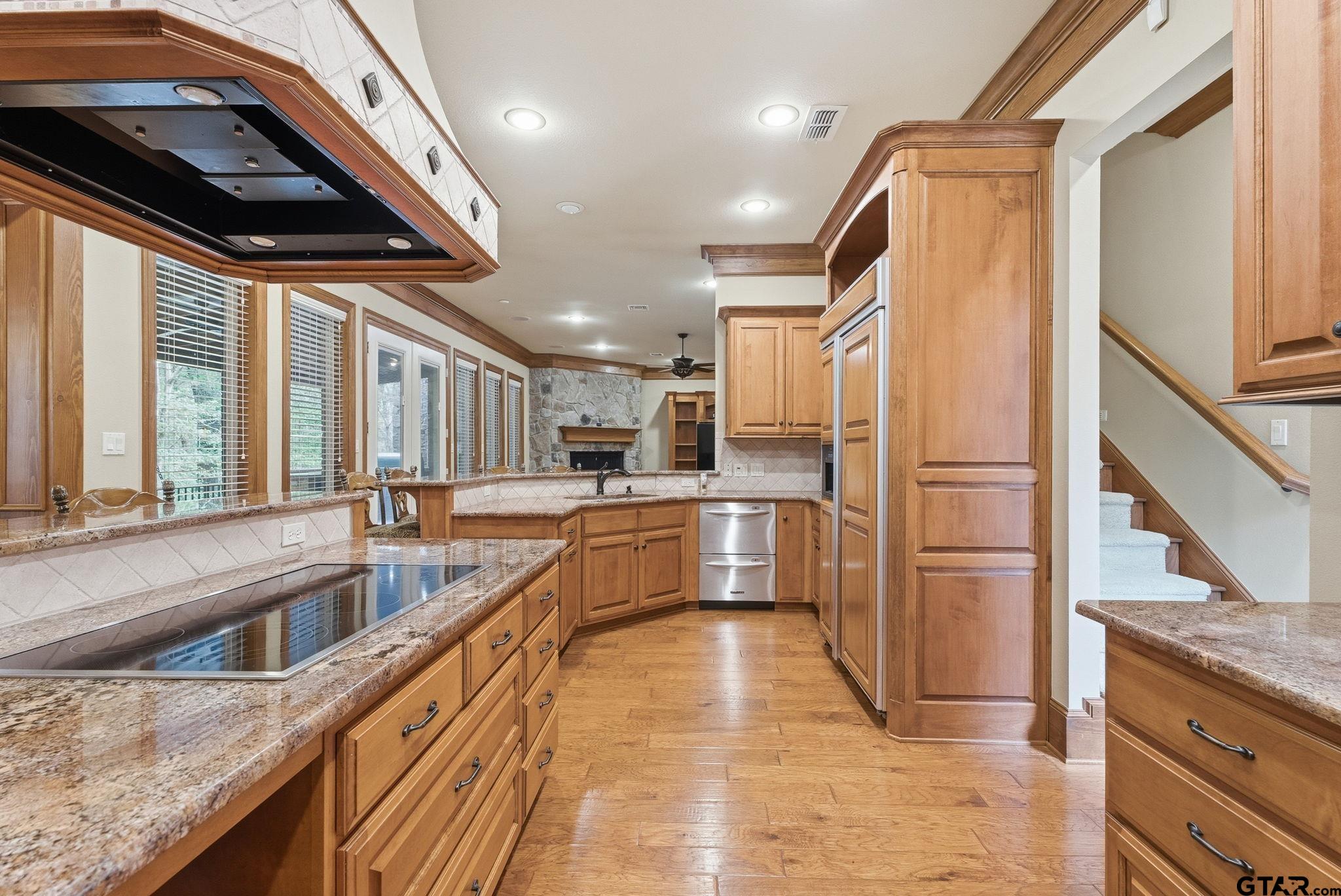 3814 Brighton Creek Circle