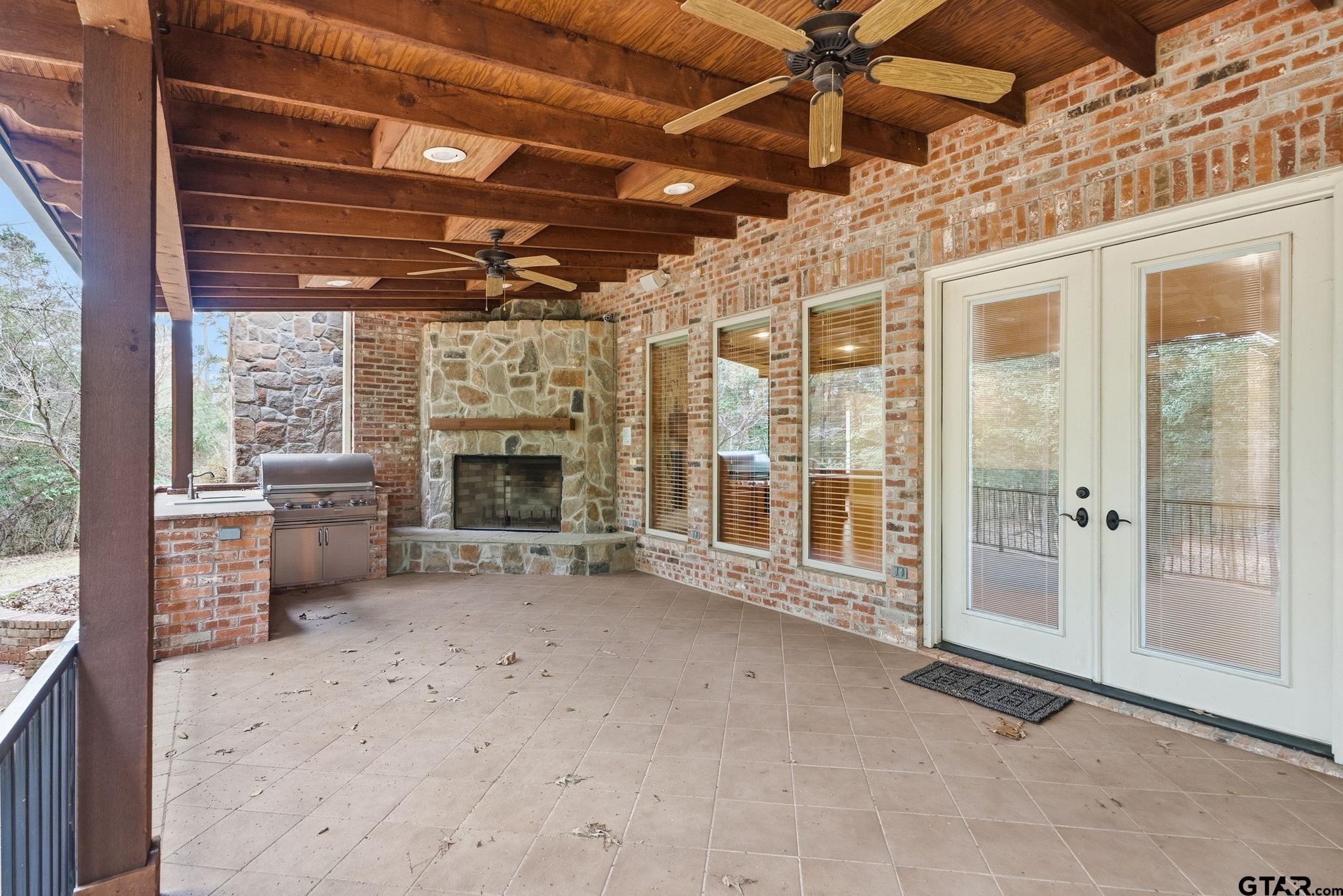 3814 Brighton Creek Circle