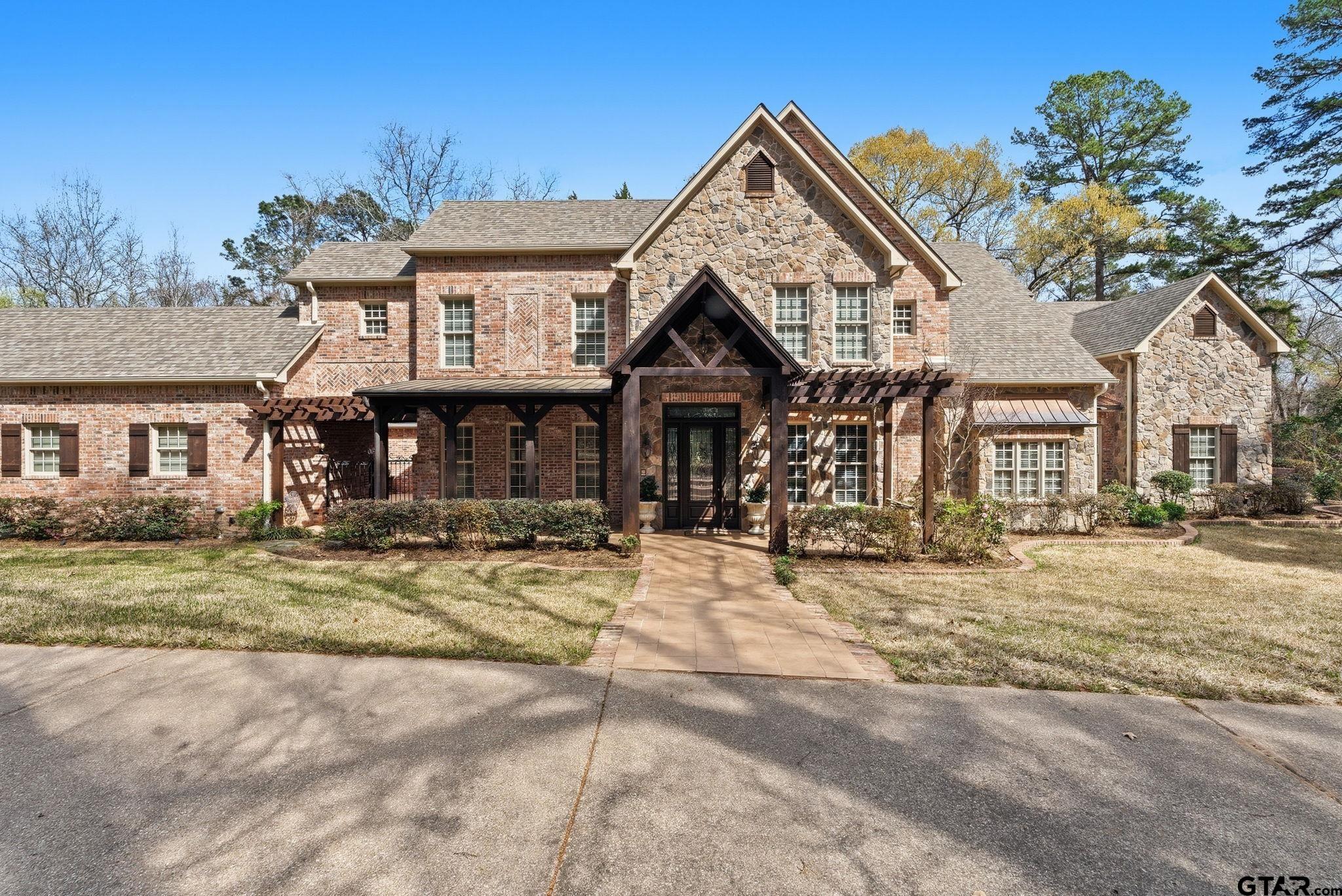 3814 Brighton Creek Circle