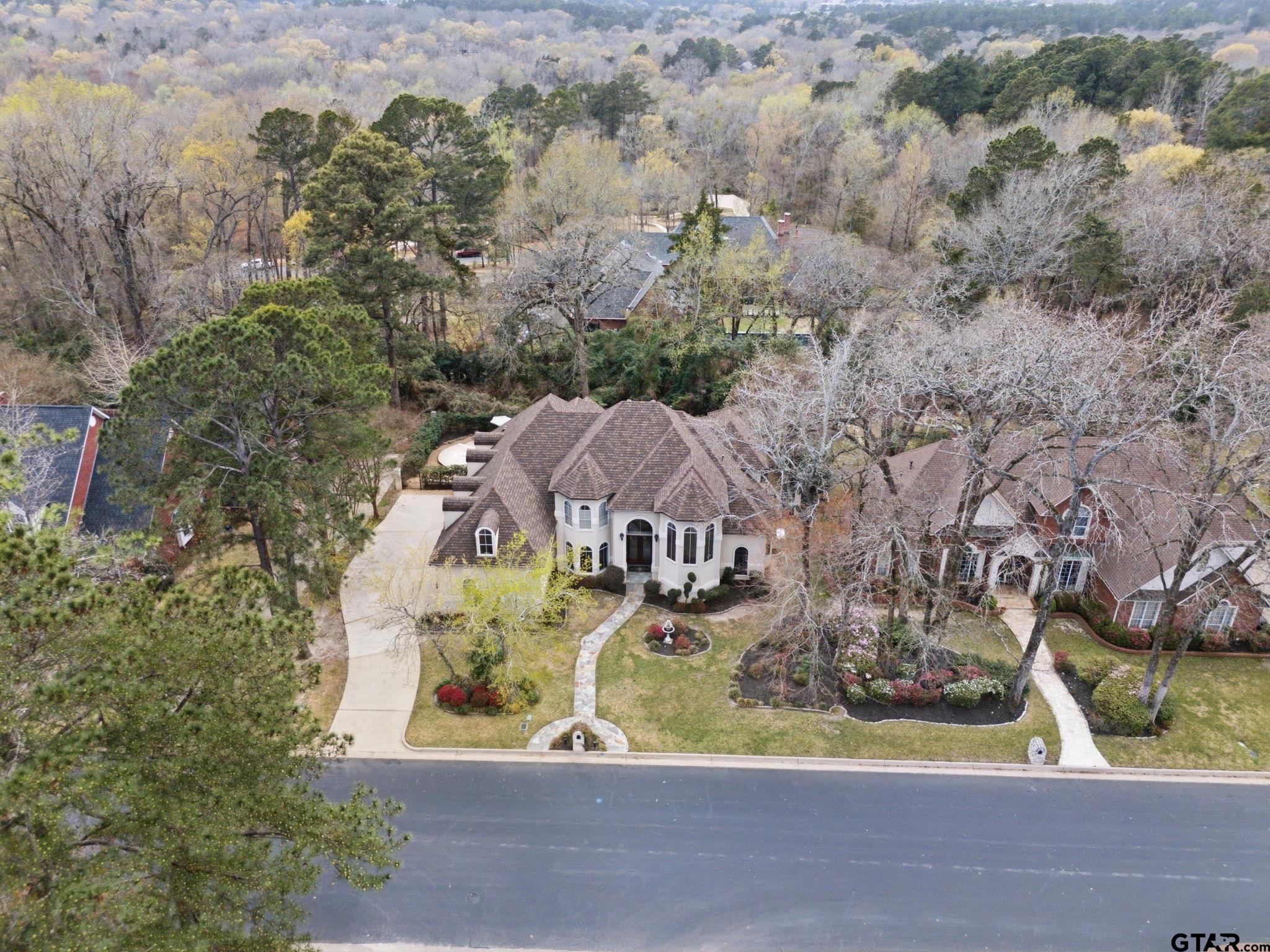 3645 Woods Blvd.