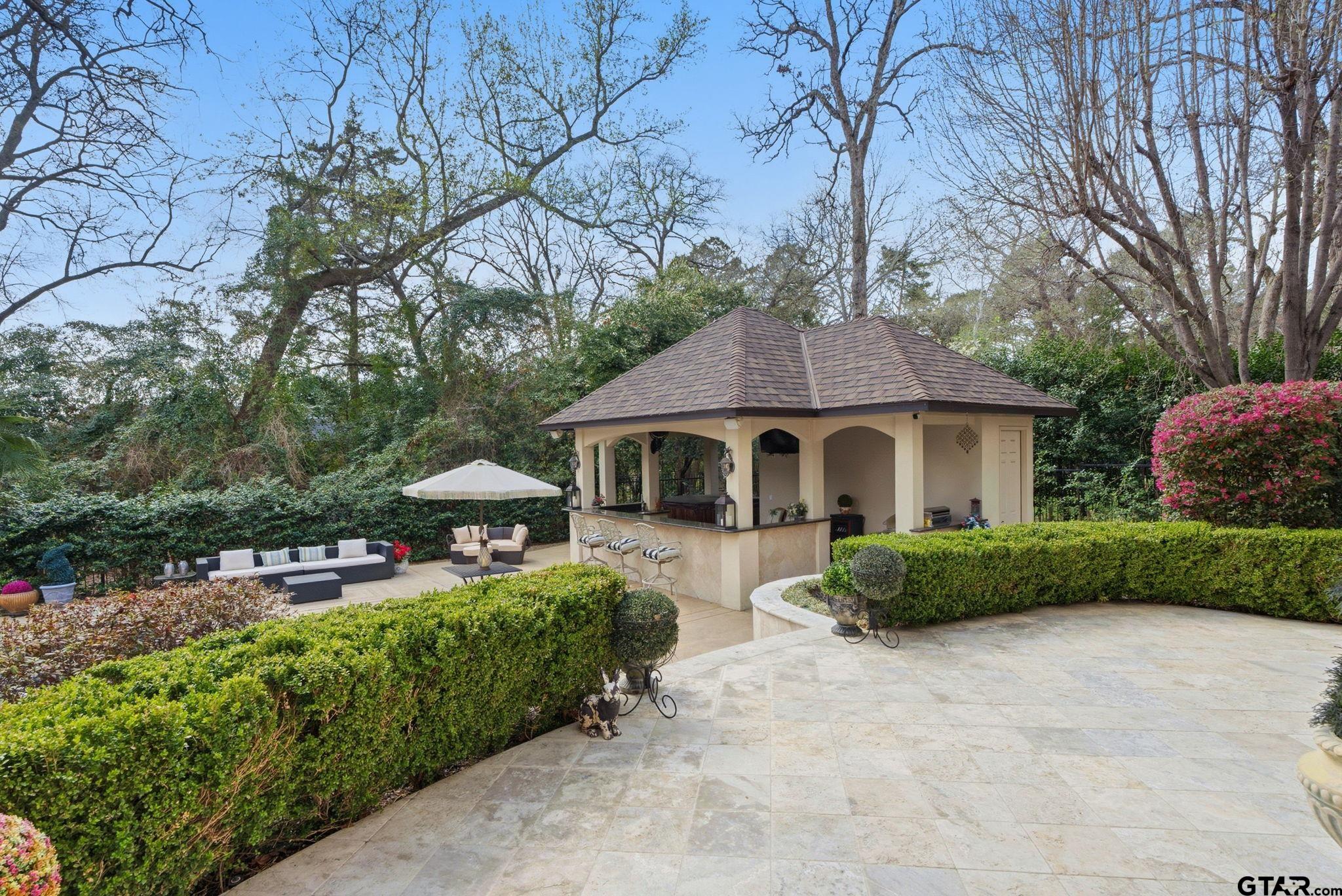 3645 Woods Blvd.