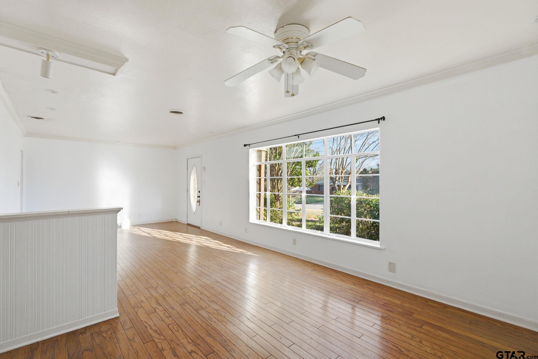 2200 Airline Dr.