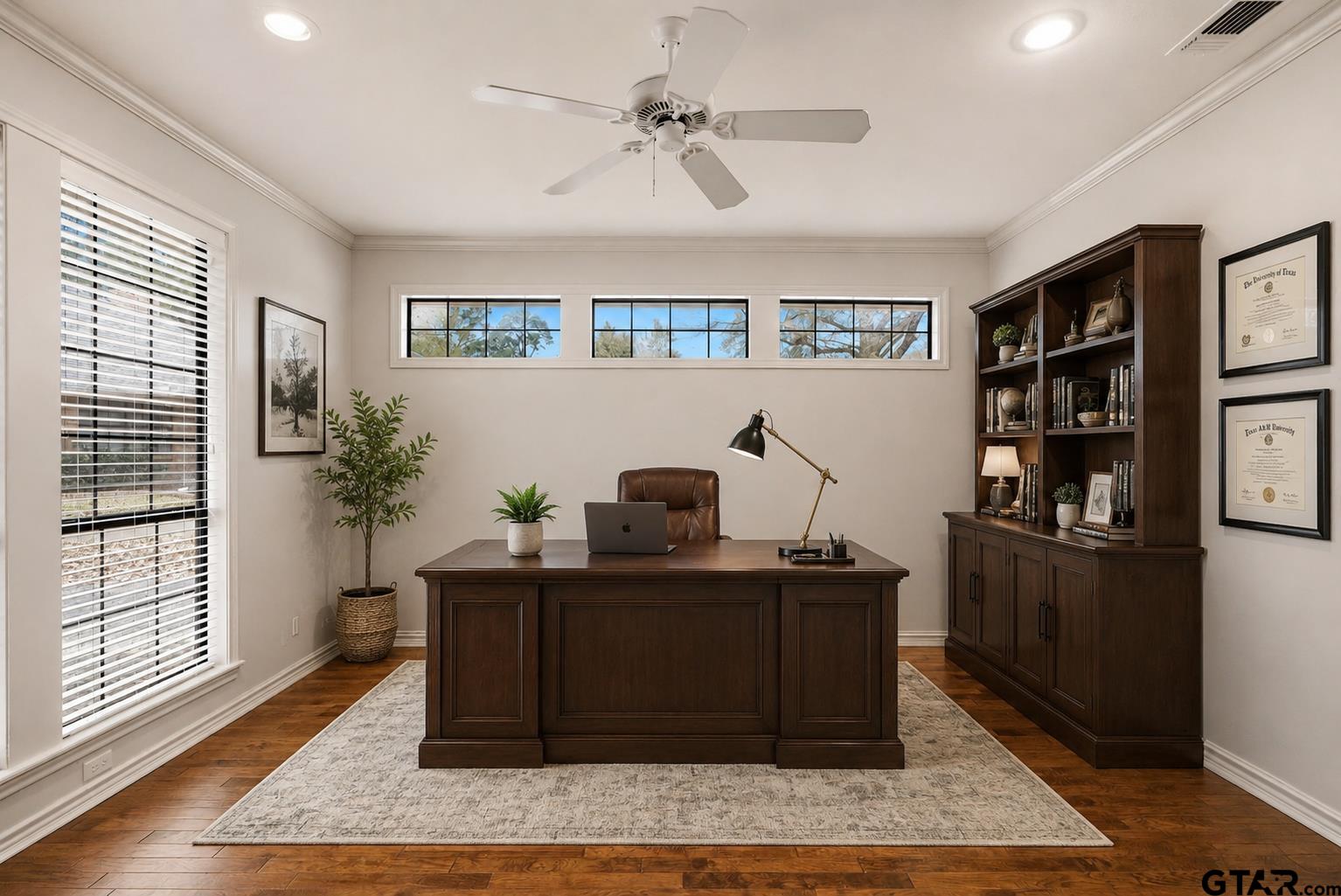 3308 Moss Glen Circle