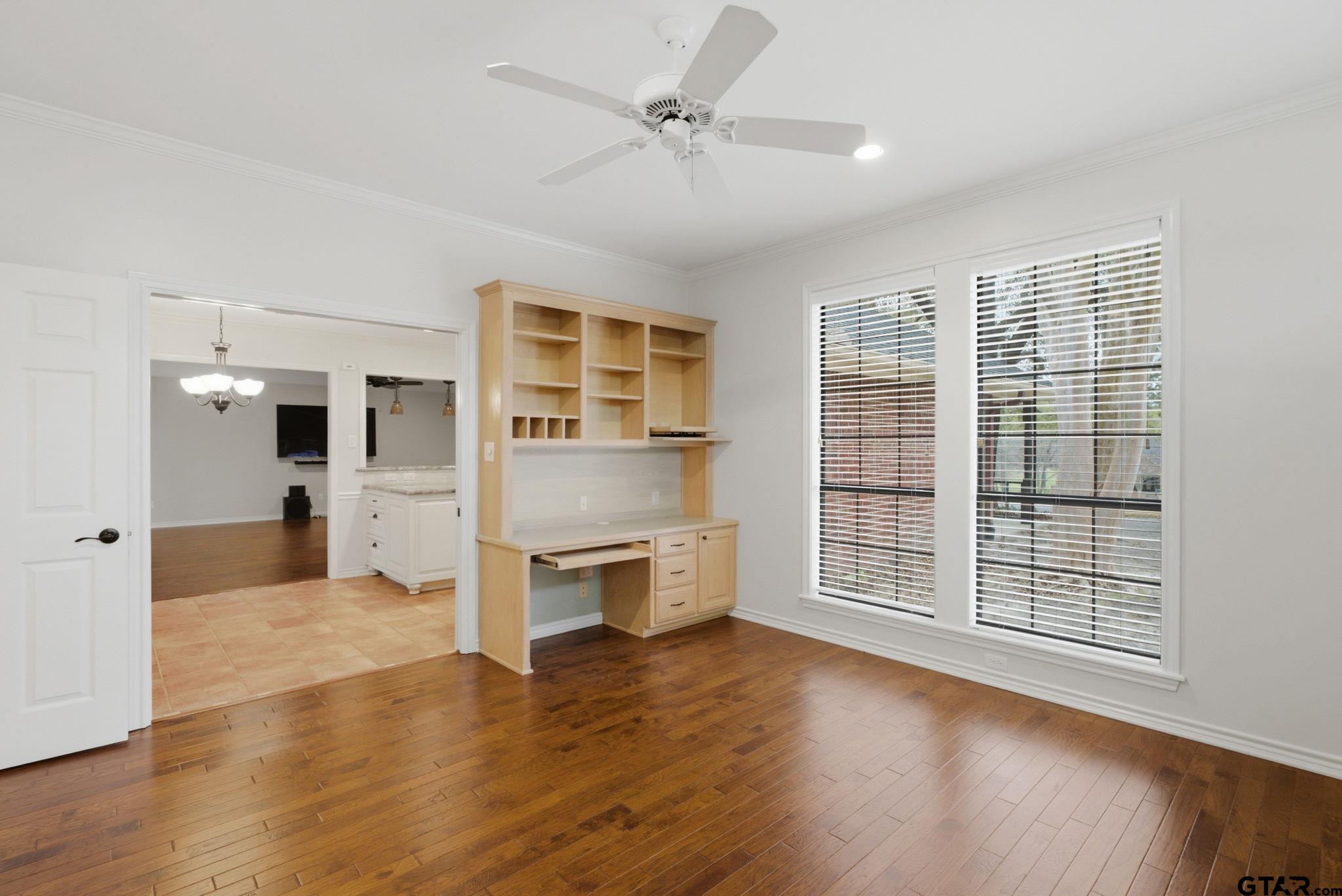 3308 Moss Glen Circle