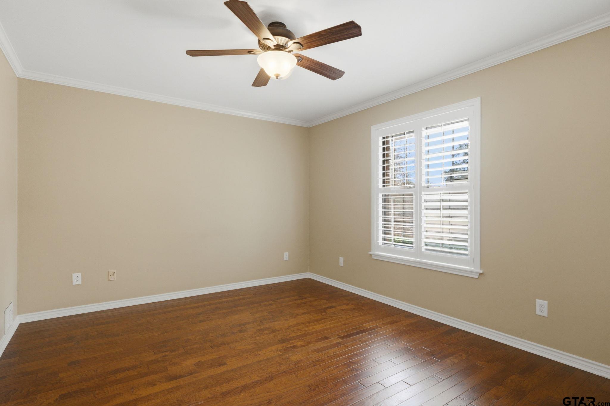 3308 Moss Glen Circle