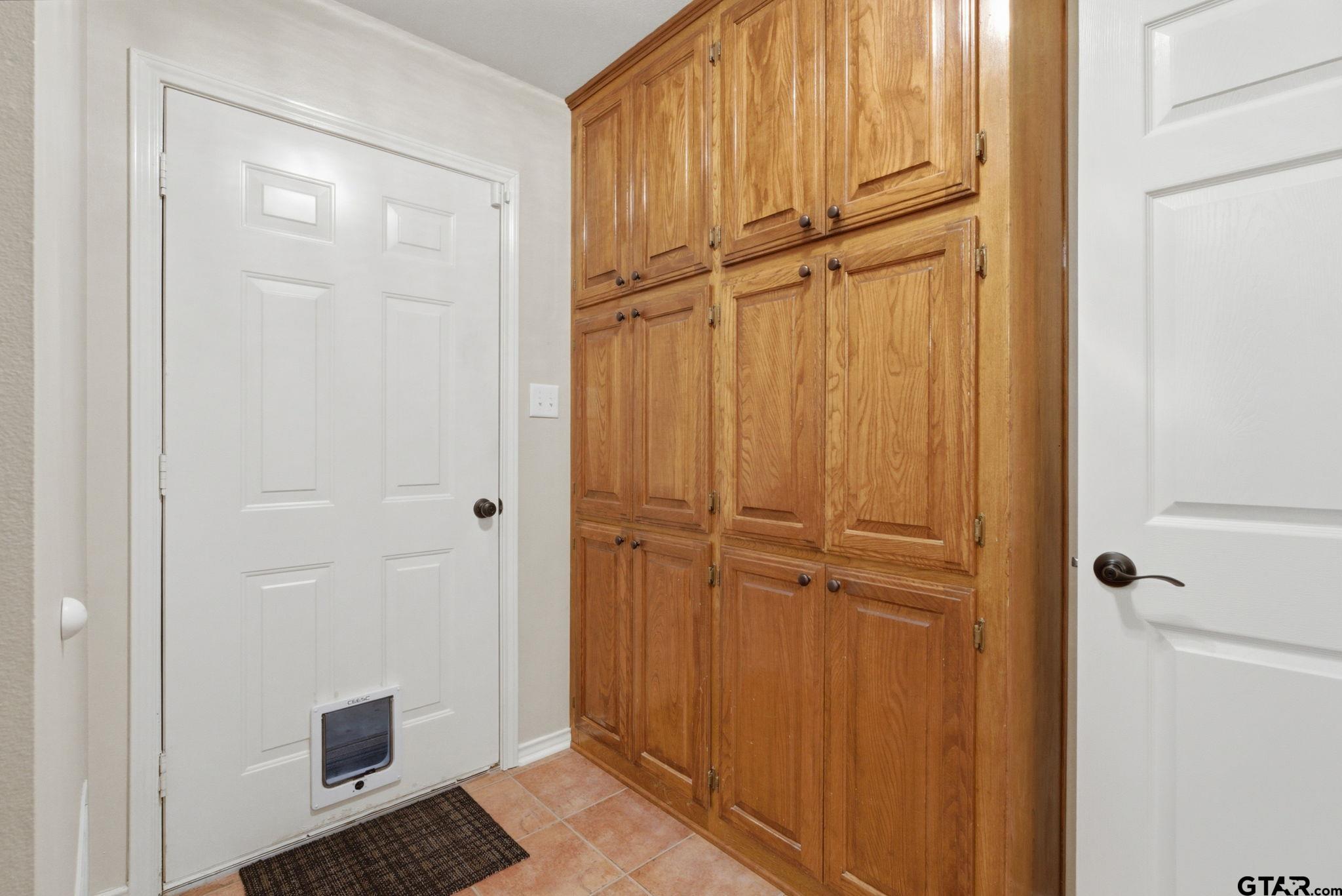 3308 Moss Glen Circle