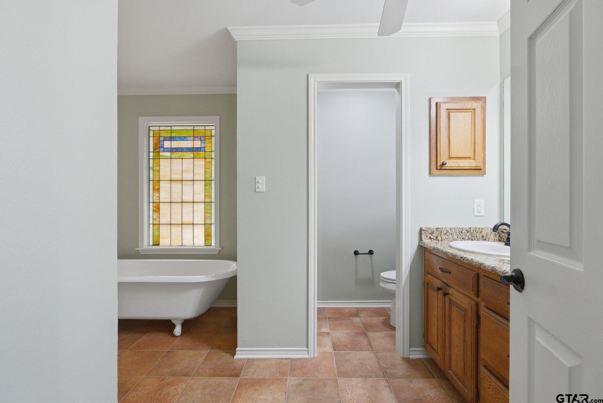 3308 Moss Glen Circle